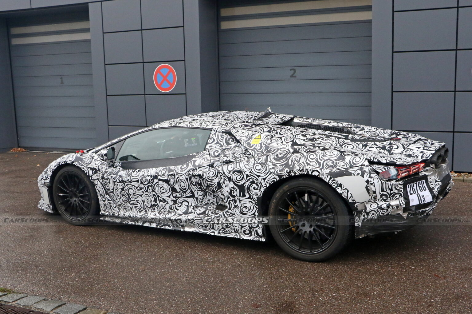 Lamborghini Aventador Replacement Reveals 8,500 RPM Redline In New Spy ...