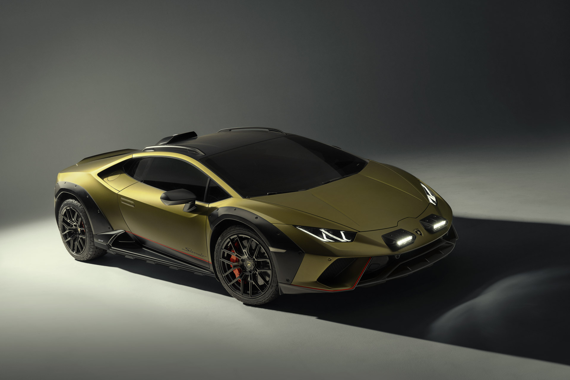 602-HP Lamborghini Huracan Sterrato Crossover Is Limited To 162 Mph, But Not To Paved Roads