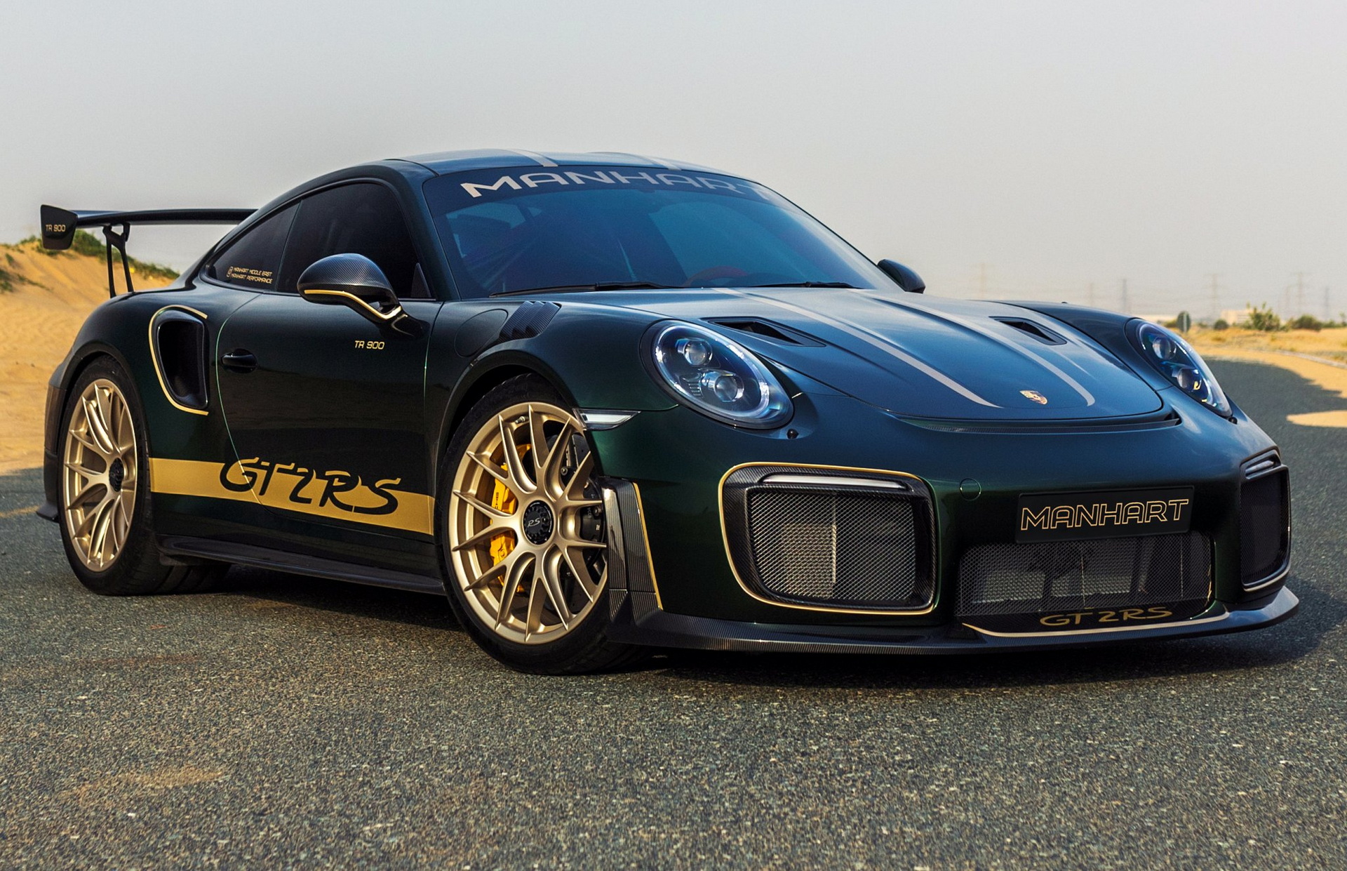 Manhart Takes The Porsche 911 GT2 RS To 932 HP, Adds More Carbon Fiber