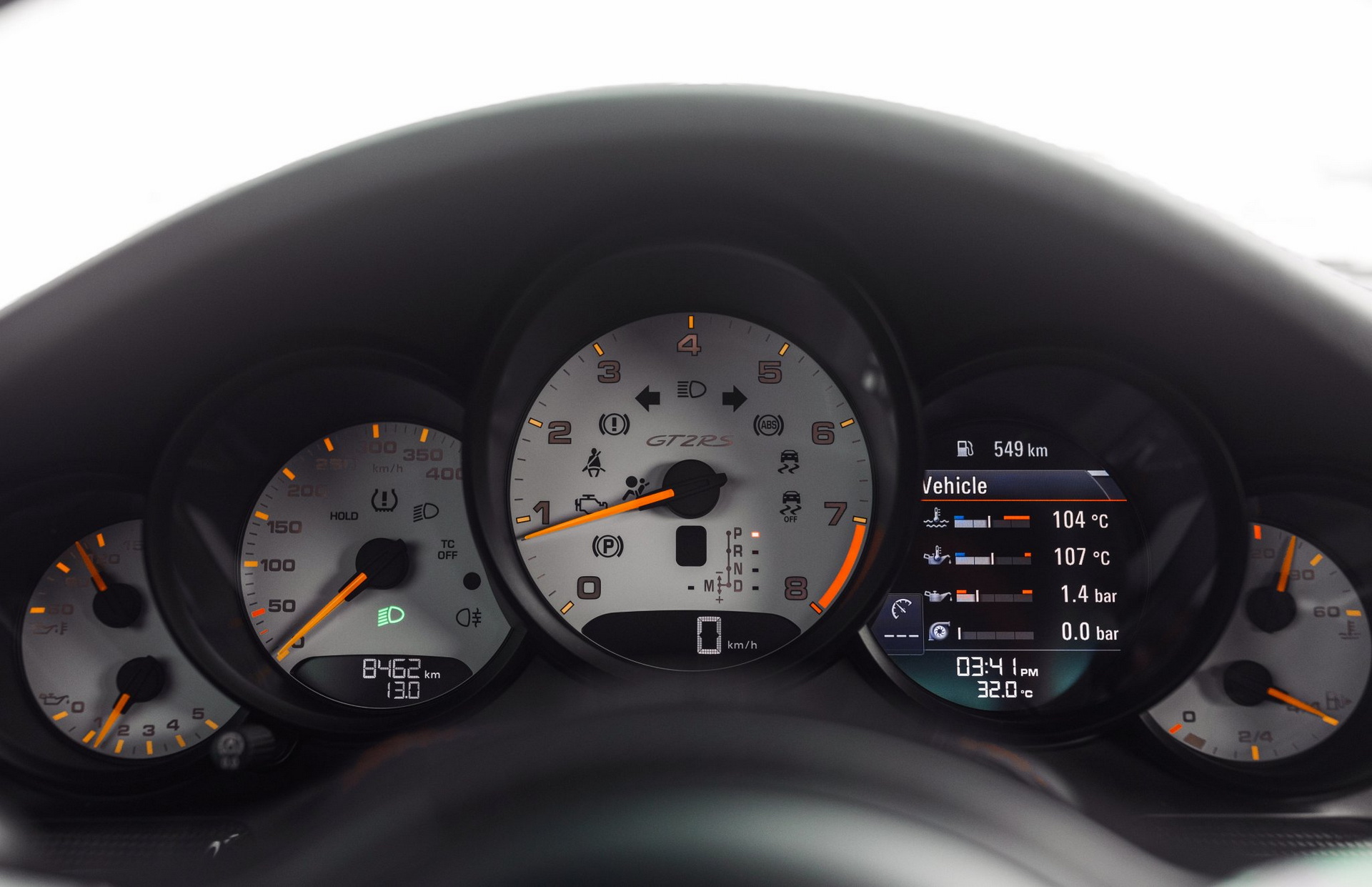 Manhart Takes The Porsche 911 GT2 RS To 932 HP, Adds More Carbon Fiber