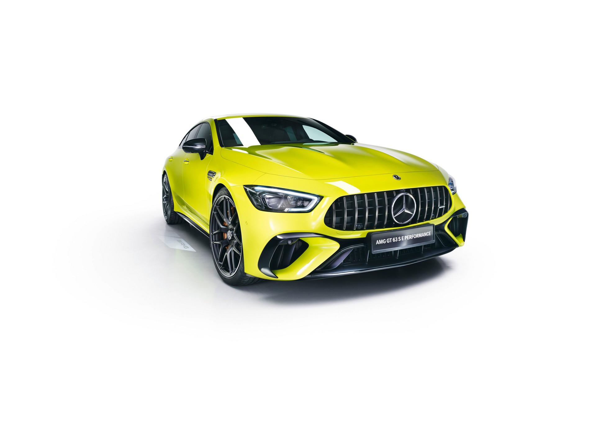 Mercedes-AMG’s Bright Yellow GT 63 S E Was Designed With Tennis Legend Roger Federer
