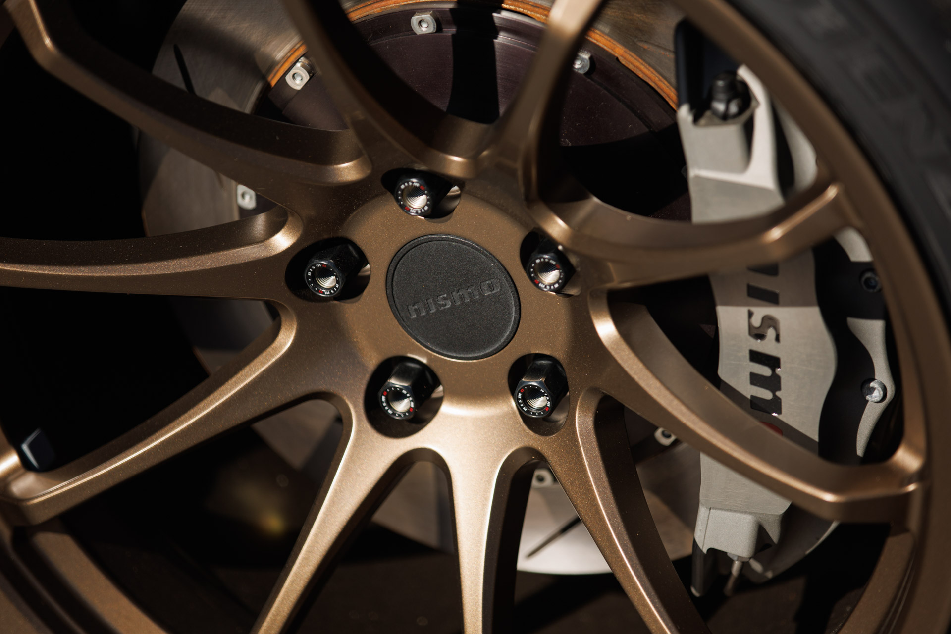 Nissan Z Too ZZZ For You? Try These Tasty Nismo Tuning Parts