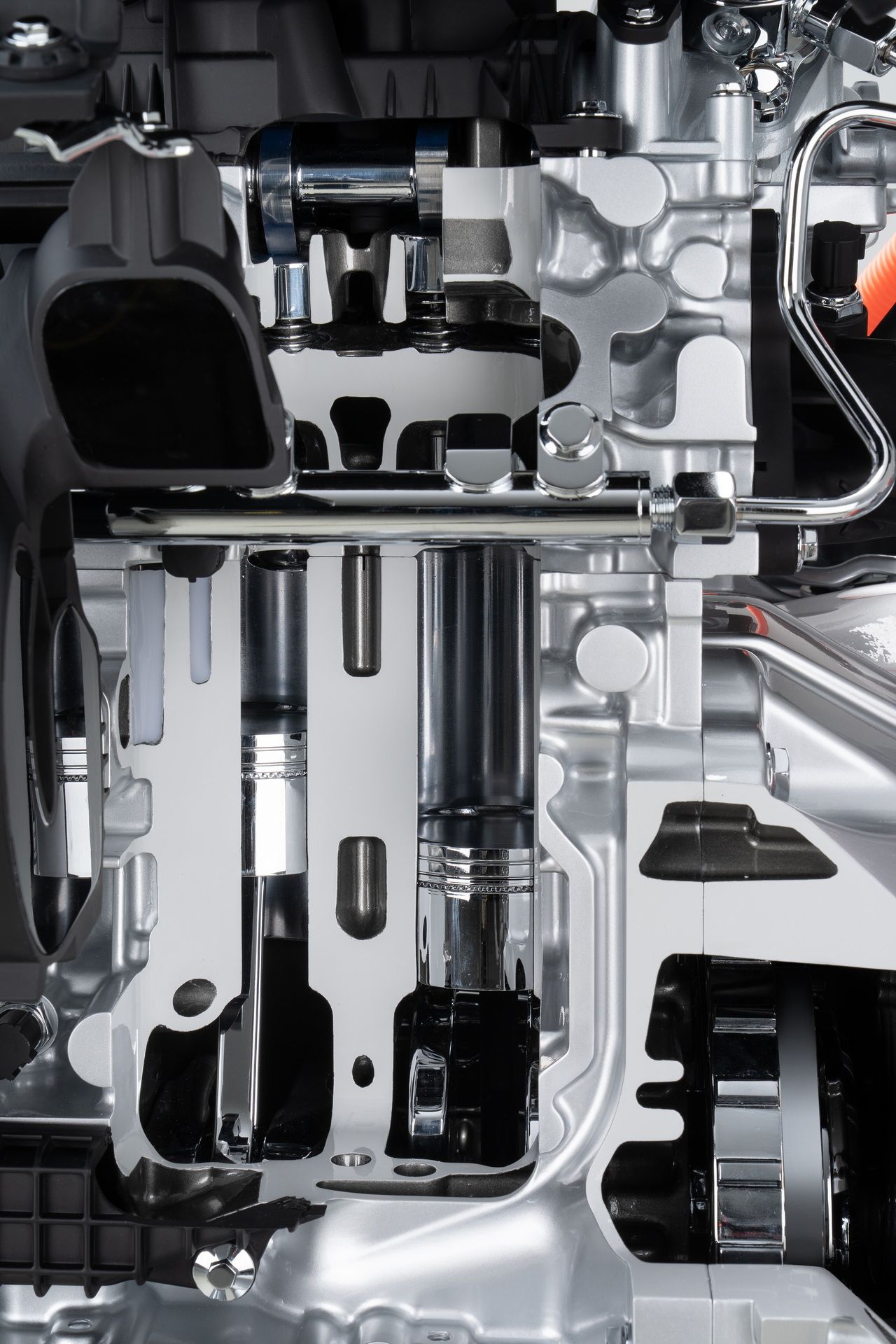 Nissan Serena Minivan Debuts In Japan With High-Tech And Practicality Features