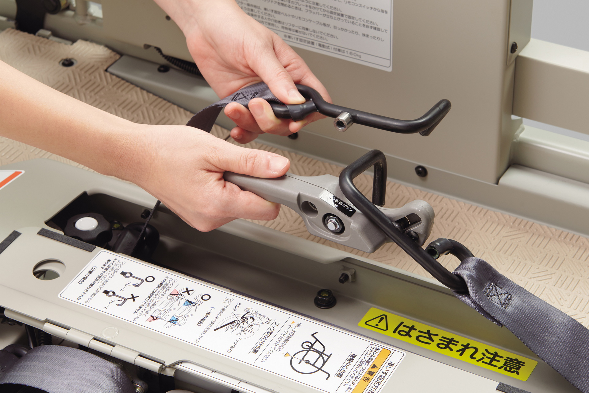 Nissan Serena Minivan Debuts In Japan With High-Tech And Practicality Features