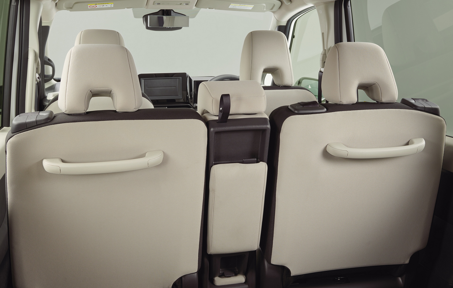 Nissan Serena Minivan Debuts In Japan With High-Tech And Practicality Features