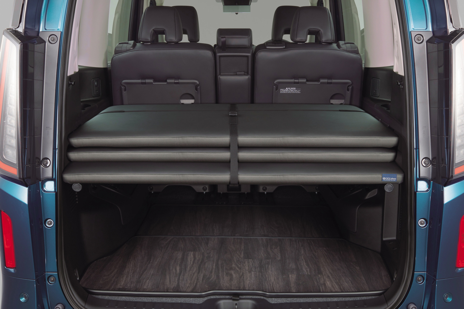 Nissan Serena Minivan Debuts In Japan With High-Tech And Practicality Features