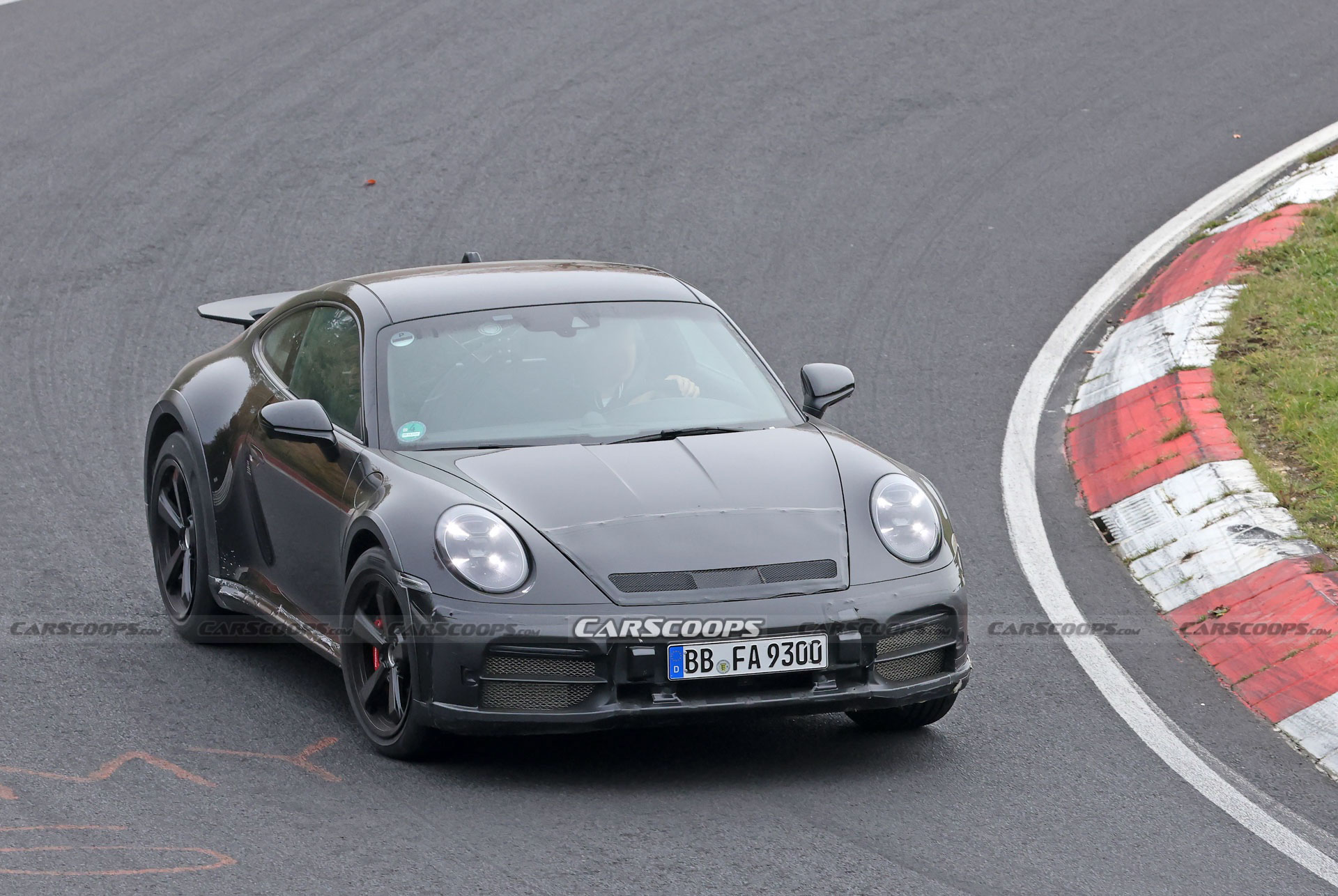 Do These New Spy Shots Reveal The Porsche 911 Dakar’s Air Suspension?