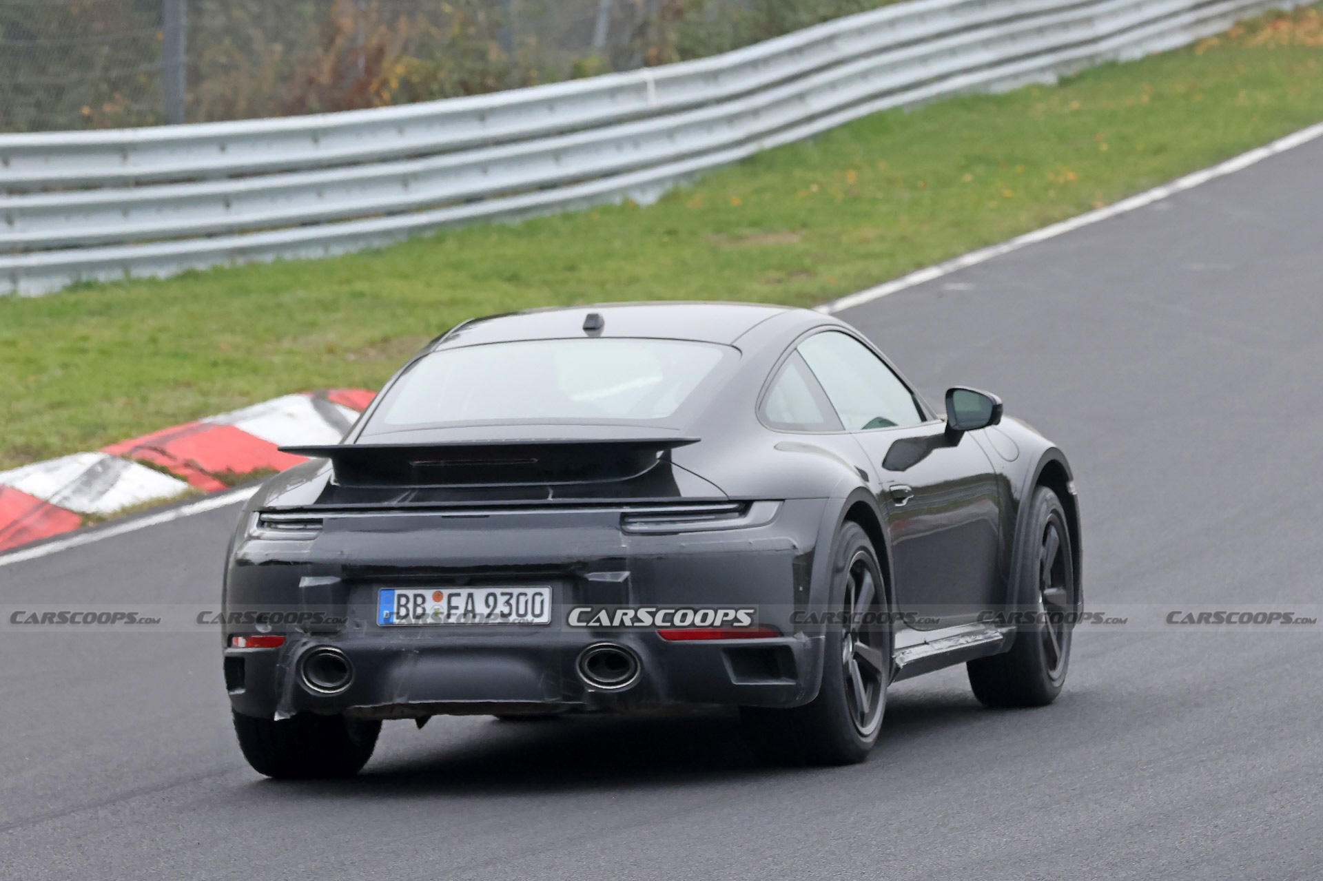 Do These New Spy Shots Reveal The Porsche 911 Dakar’s Air Suspension?