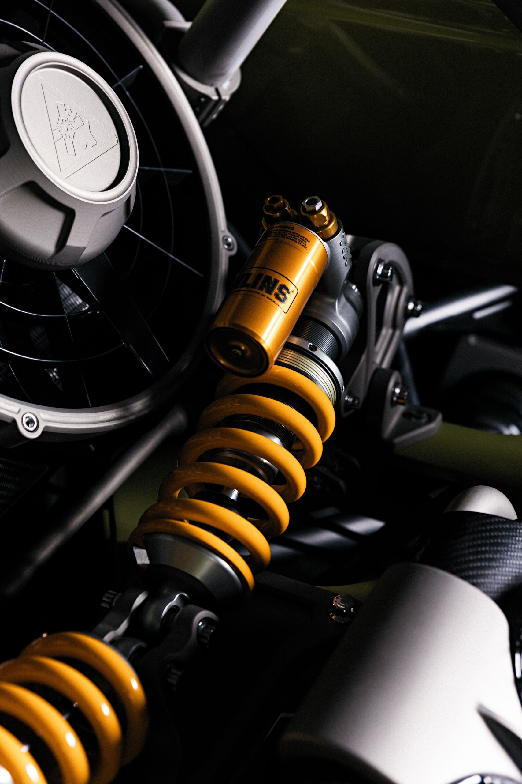 Ringbrothers Spent 10,000 Hours Creating The Ultimate Chevy Pickup