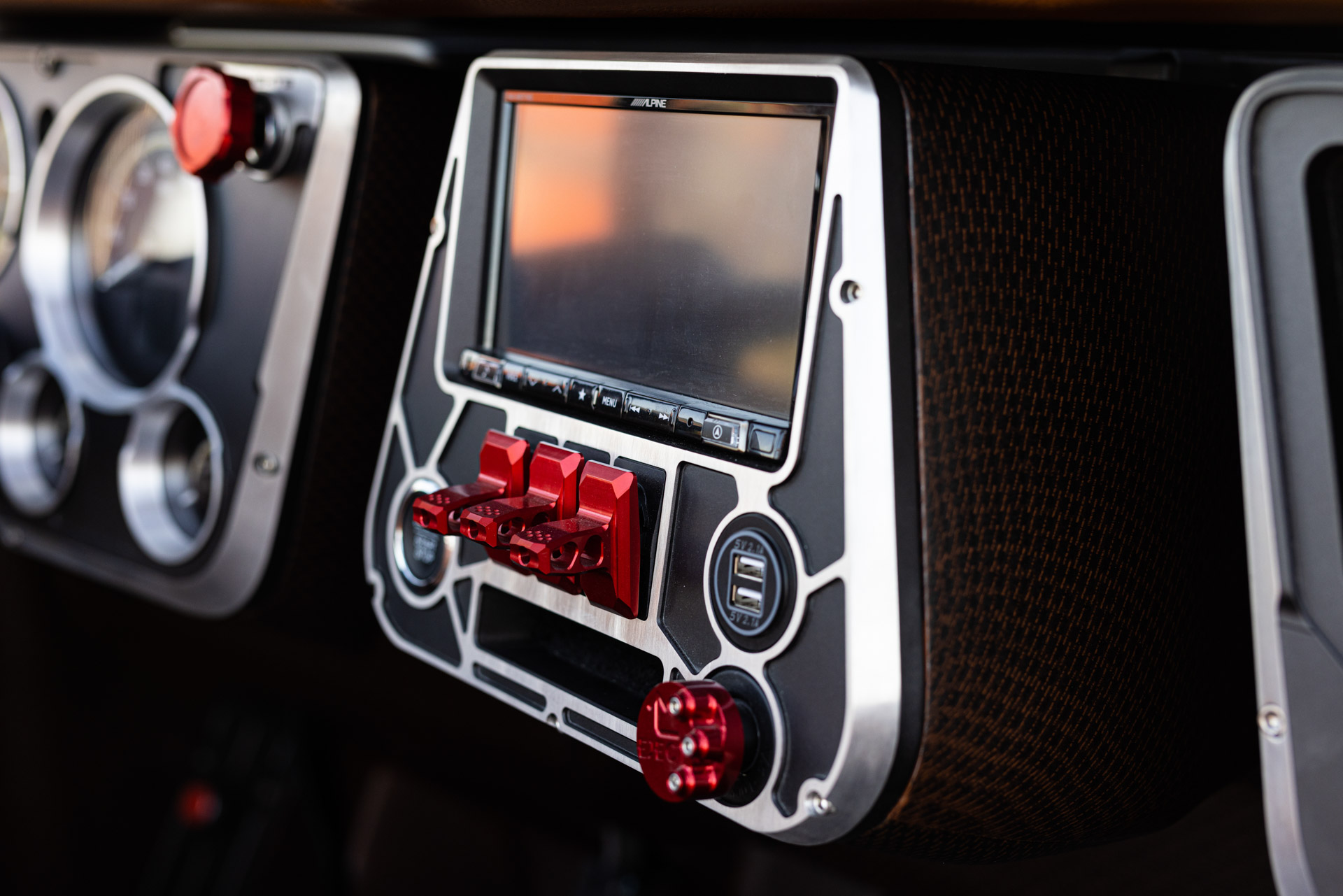 Ringbrothers 1,200-HP Chevy Blazer “Bully” Arrives At SEMA To Show The Bronco Who’s Boss