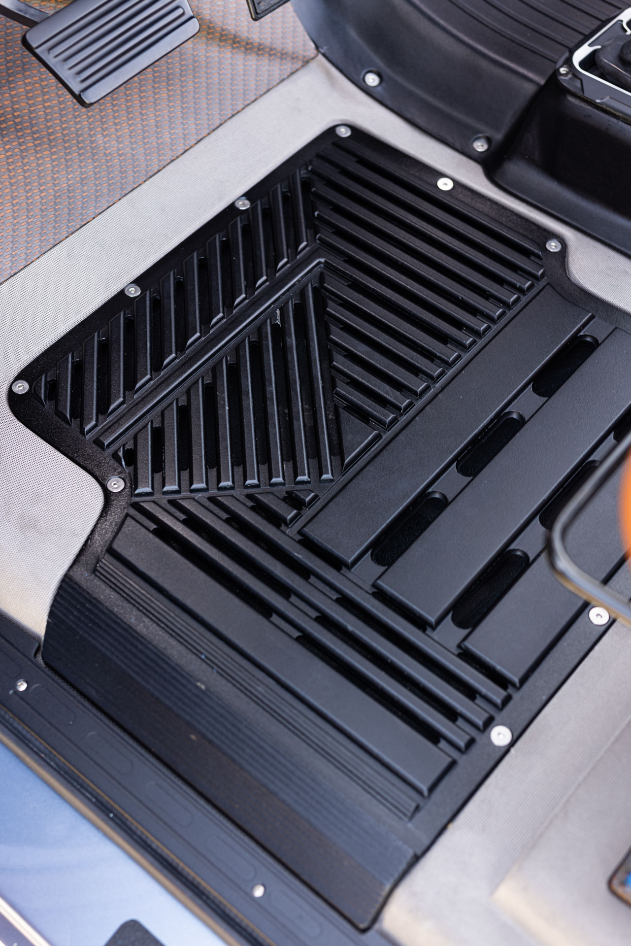 Ringbrothers 1,200-HP Chevy Blazer “Bully” Arrives At SEMA To Show The Bronco Who’s Boss