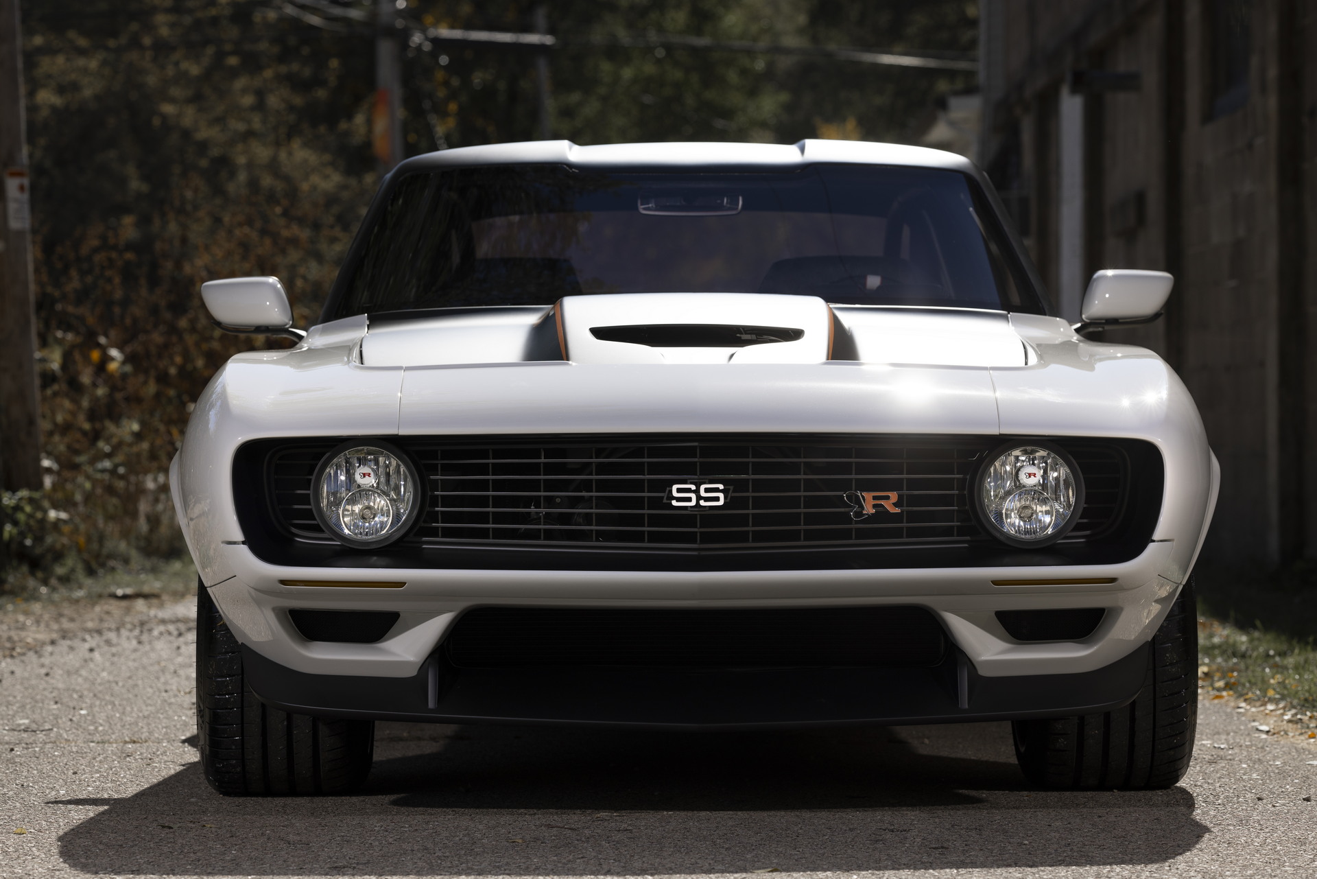 Ringbrothers ’69 STRODE Camaro Pushes The Limits With 1,010 HP And Carbon Fiber Body