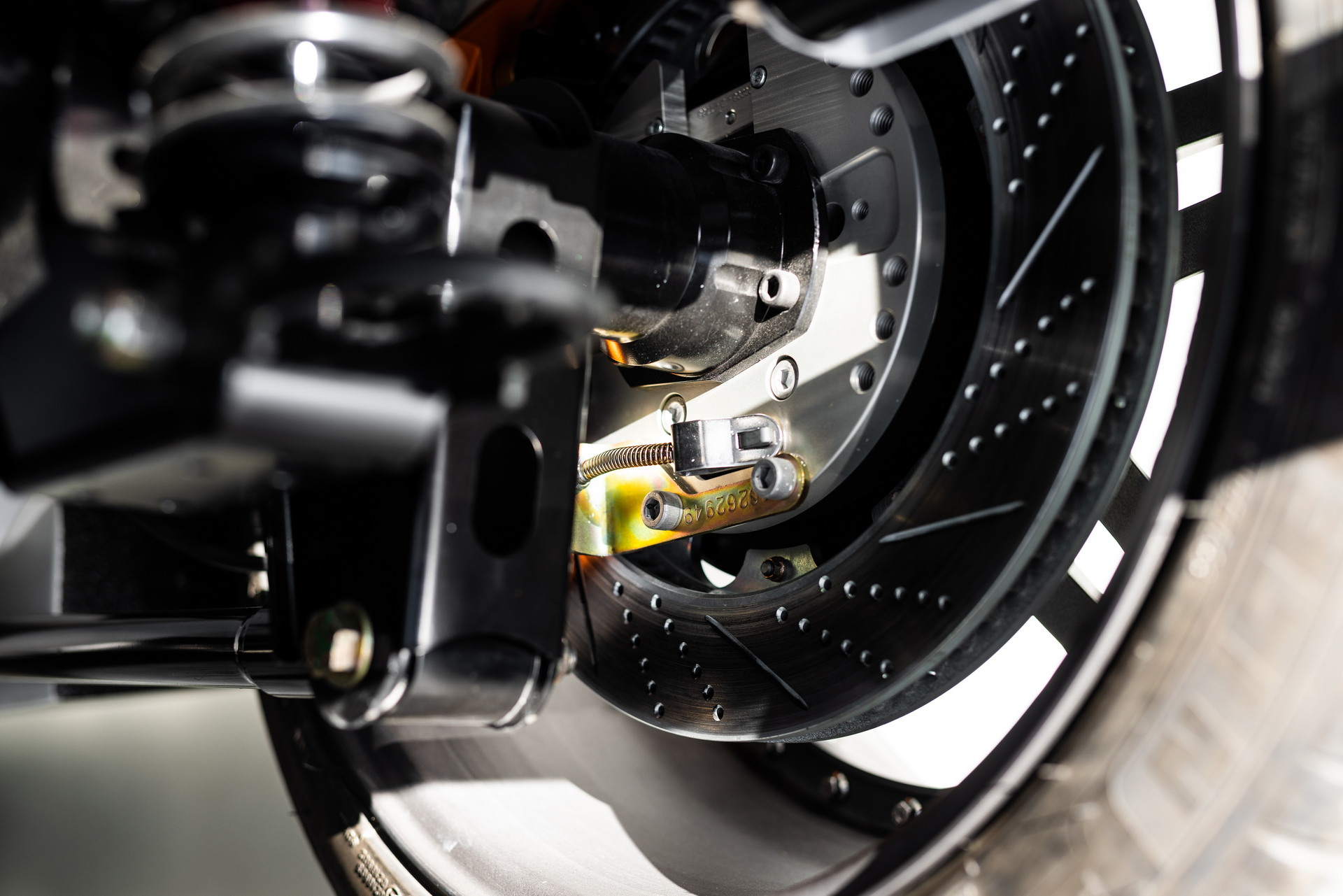 Ringbrothers ’69 STRODE Camaro Pushes The Limits With 1,010 HP And Carbon Fiber Body