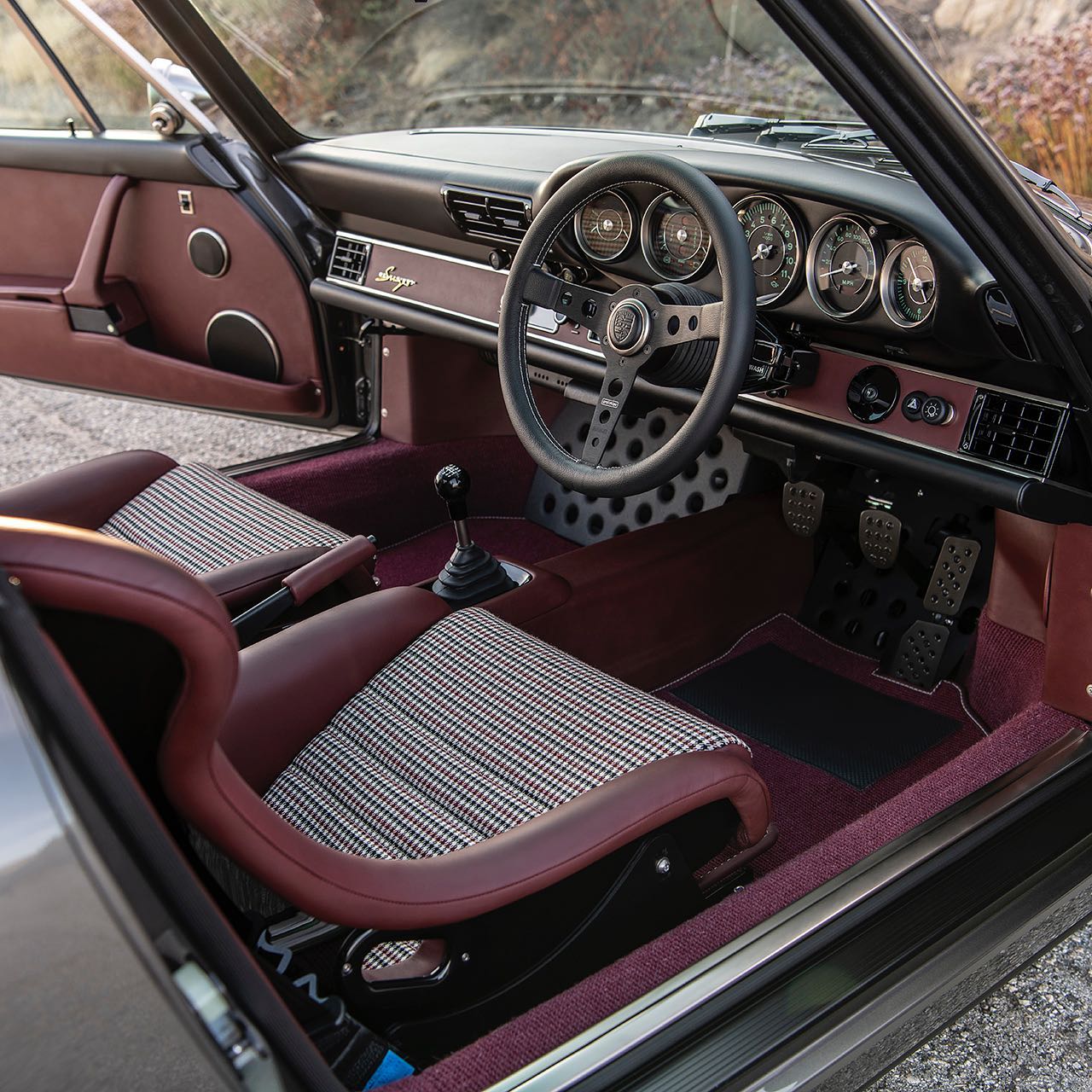 Singer’s Porsche 911 Kent Commission Is Overflowing With Suave