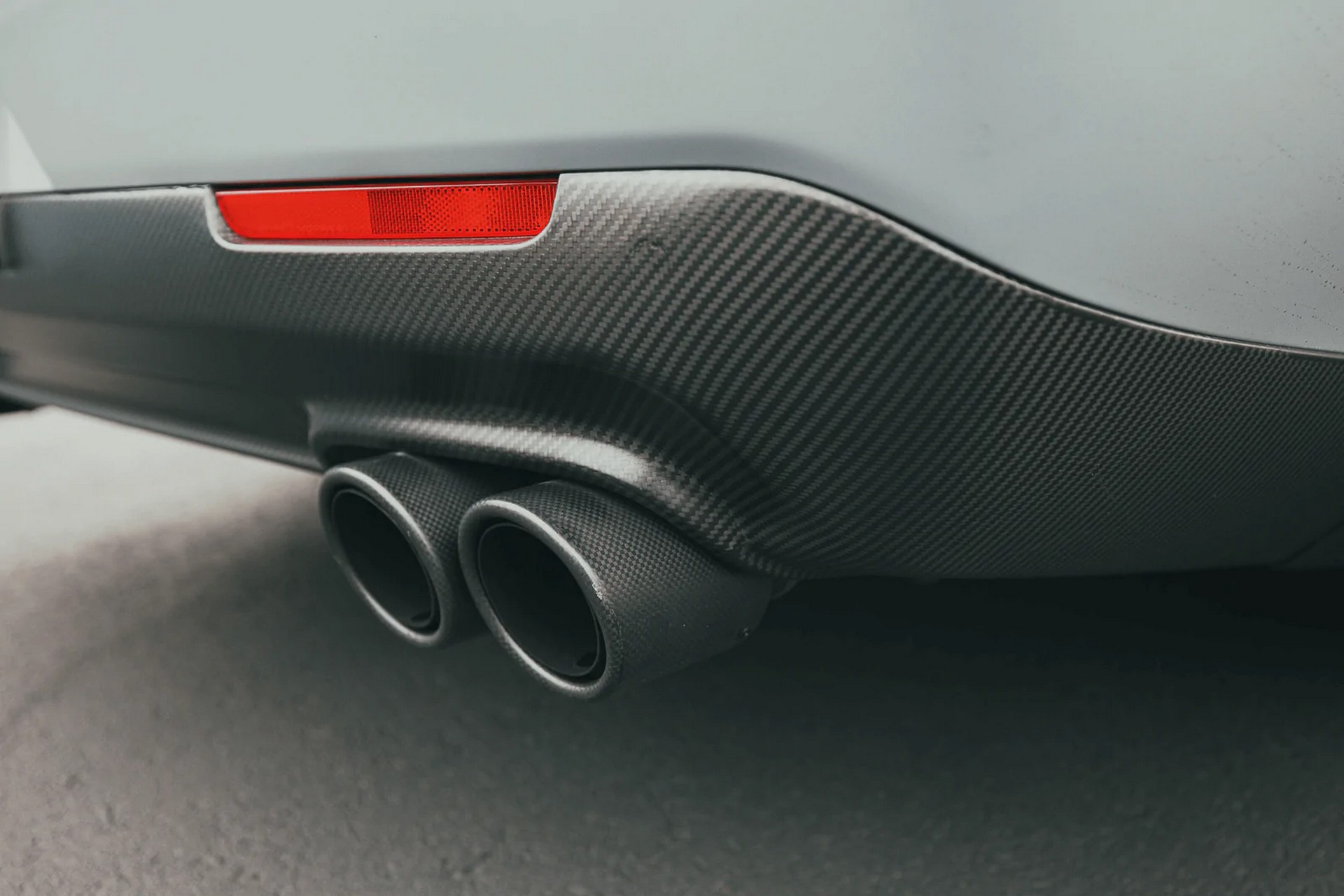 SpeedKore Is Producing Carbon Dodge Direct Connection Parts For The Challenger