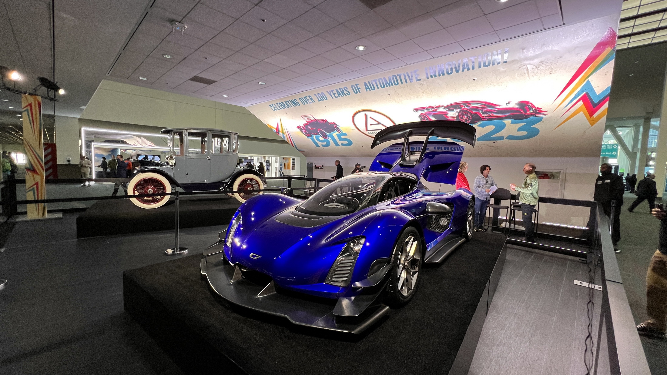 Your Mega Photo Gallery From The LA Auto Show