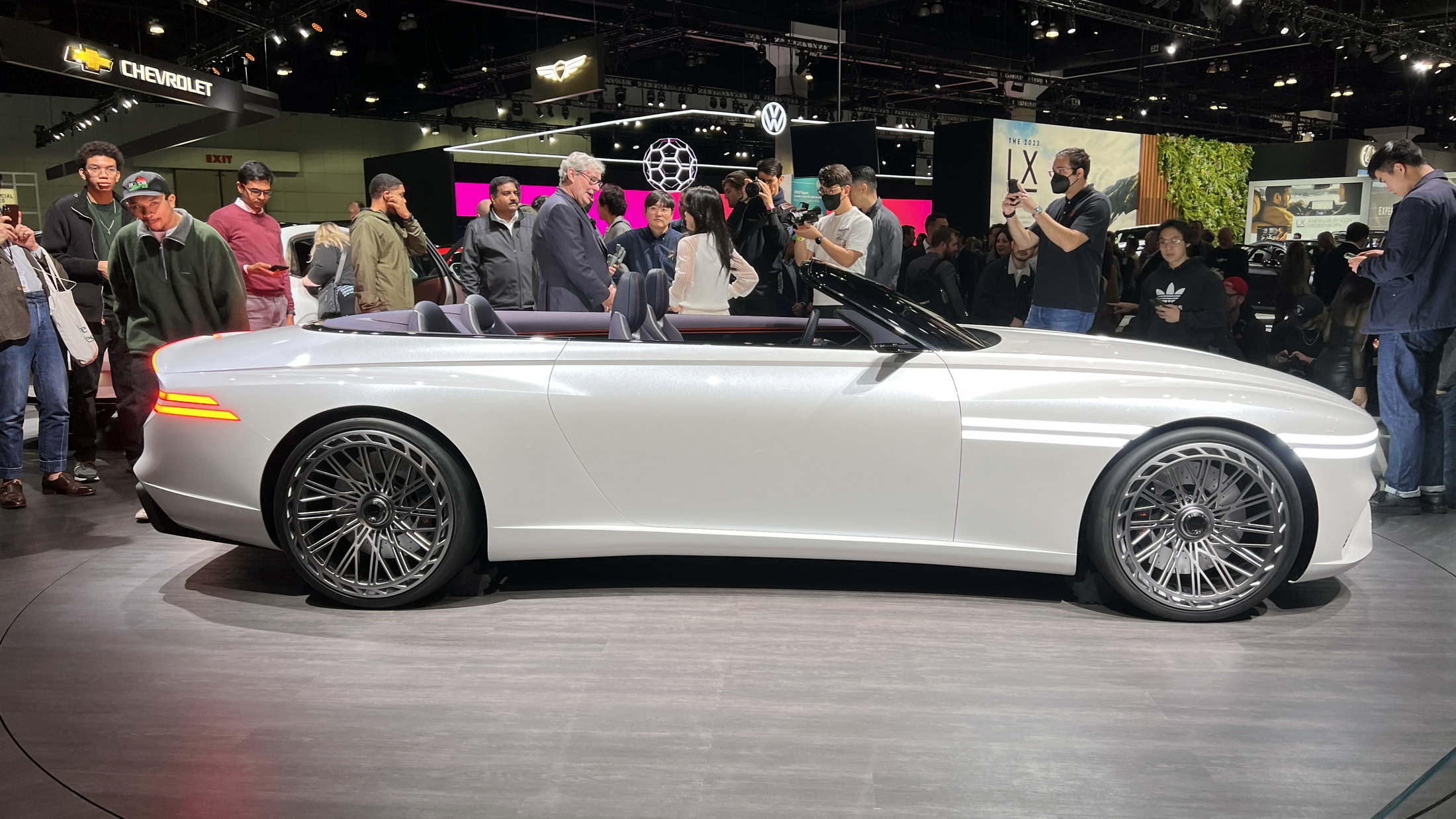 Your Mega Photo Gallery From The LA Auto Show