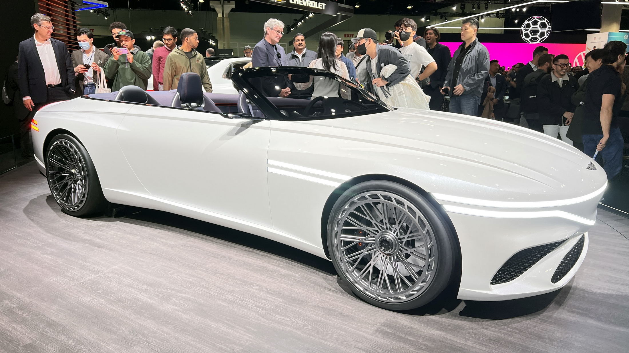 Your Mega Photo Gallery From The LA Auto Show