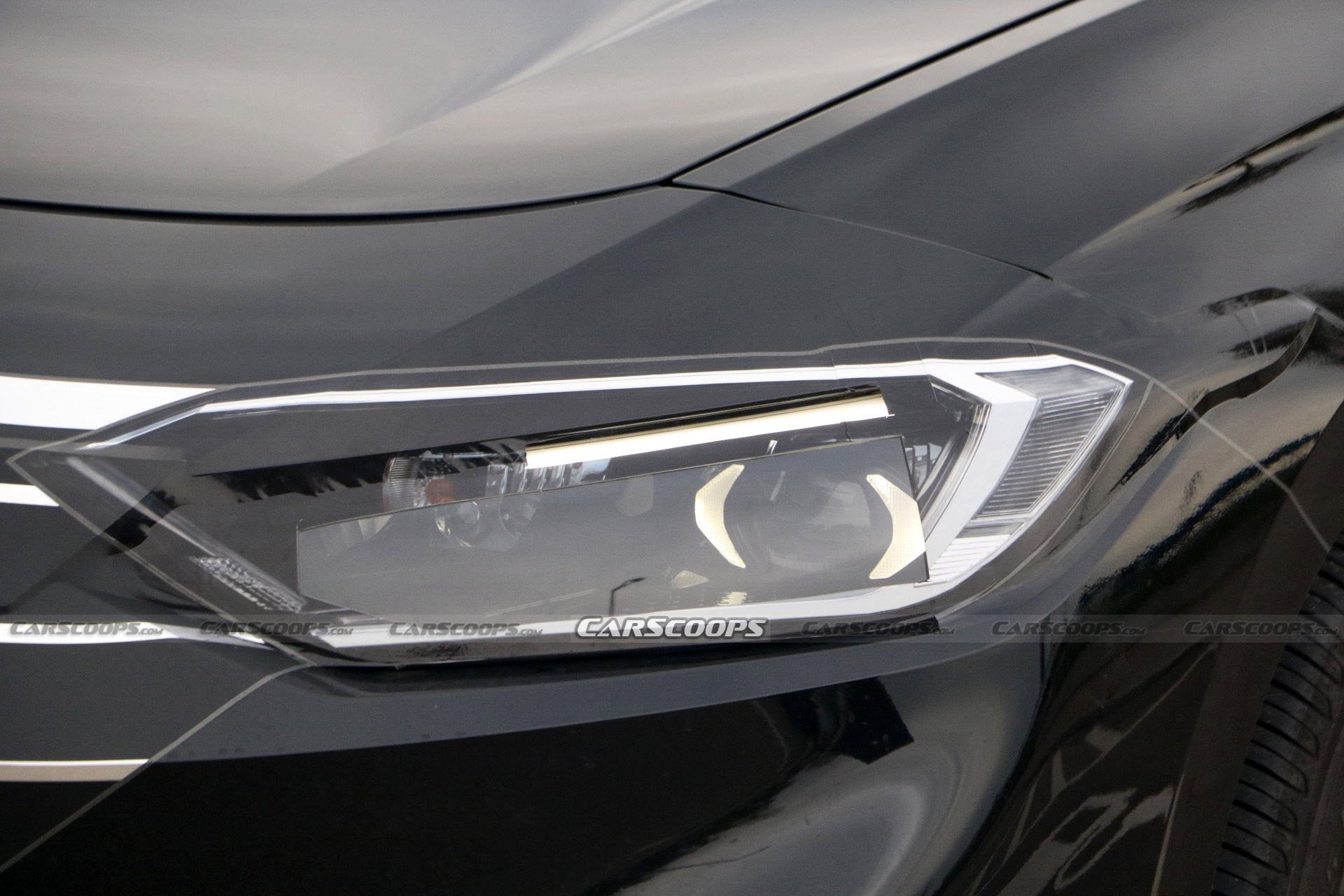 Volkswagen ID.7 Thinks Rectangular Touchscreens Are For Squares