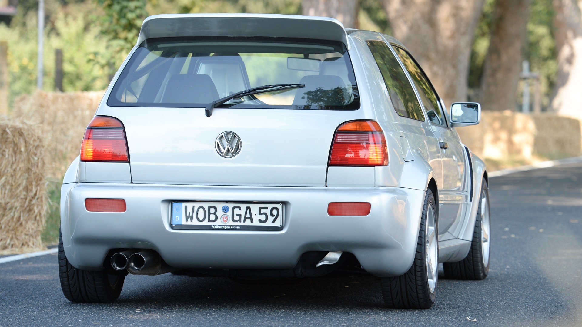 1993 VW Golf “Rallye” Prototype Is A WRC Homologation Special That Never Reached Production
