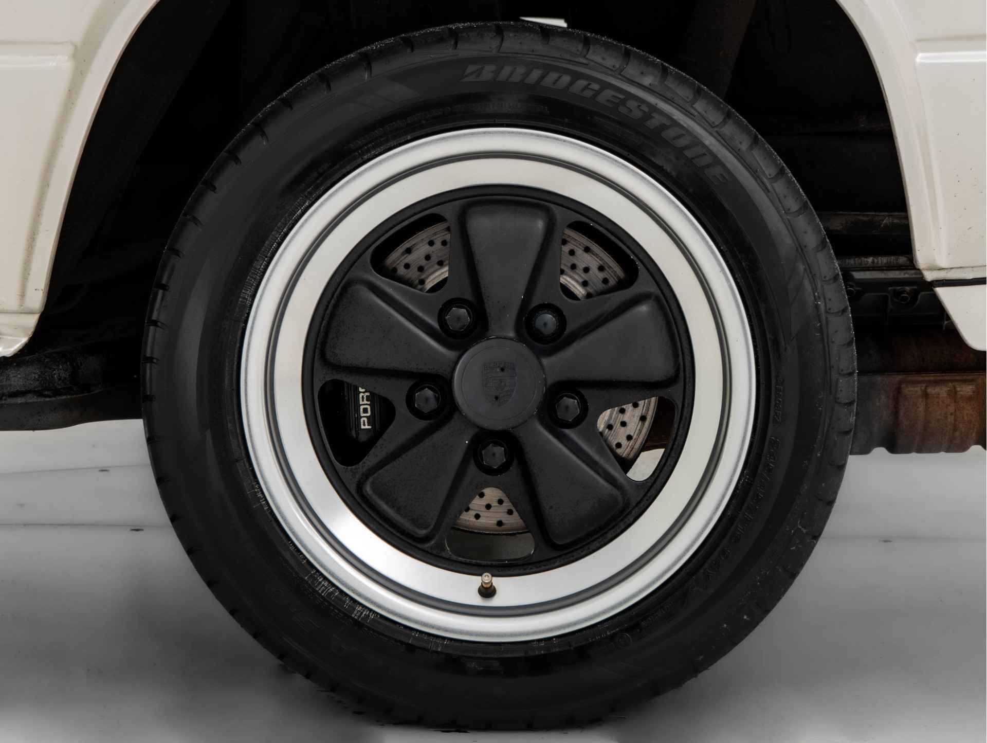 Don’t Let The Badges Fool You, This T3 B32 Is One Of The Rarest Porsches Ever Made