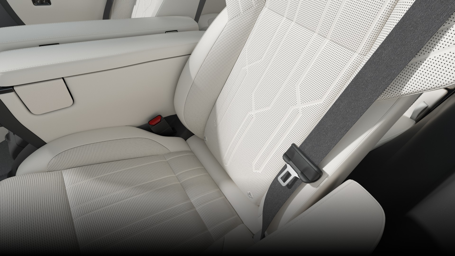 Zeekr 009 Is An Electric Luxury Minivan With 536 HP And 511 Miles Of Range