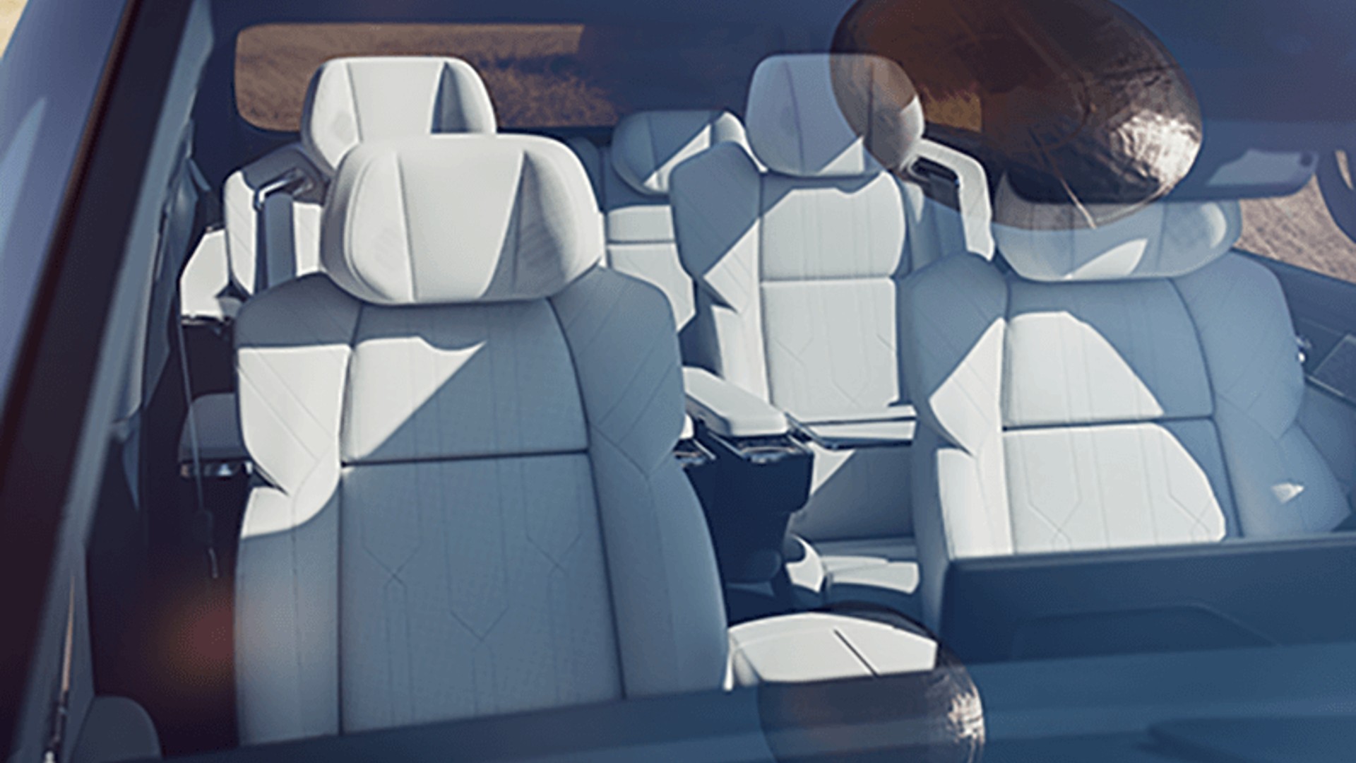 Zeekr 009 Is An Electric Luxury Minivan With 536 HP And 511 Miles Of Range