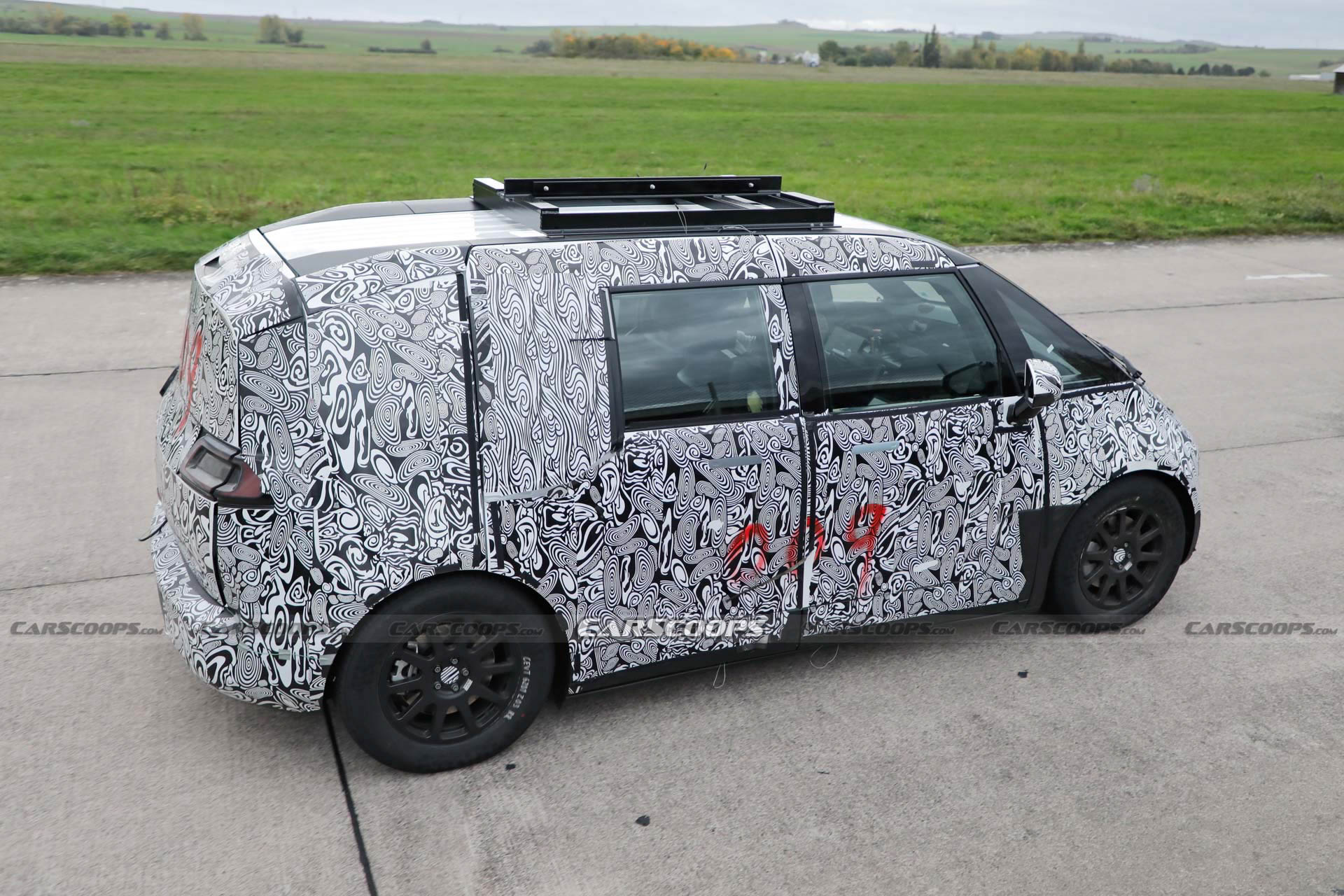 Waymo’s Zeekr Robotaxi Still Needs A Firm Hand On The Wheel