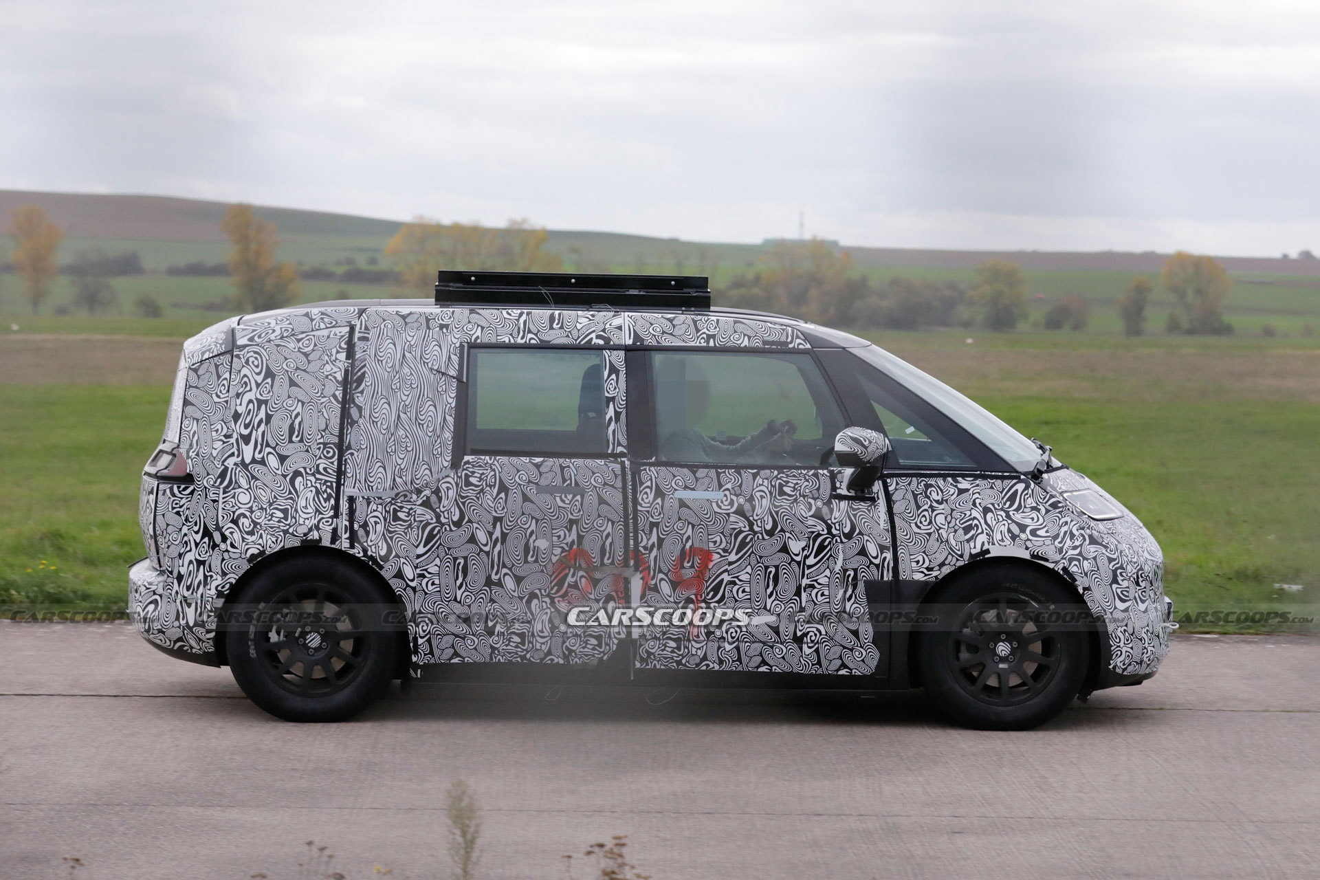 Waymo’s Zeekr Robotaxi Still Needs A Firm Hand On The Wheel