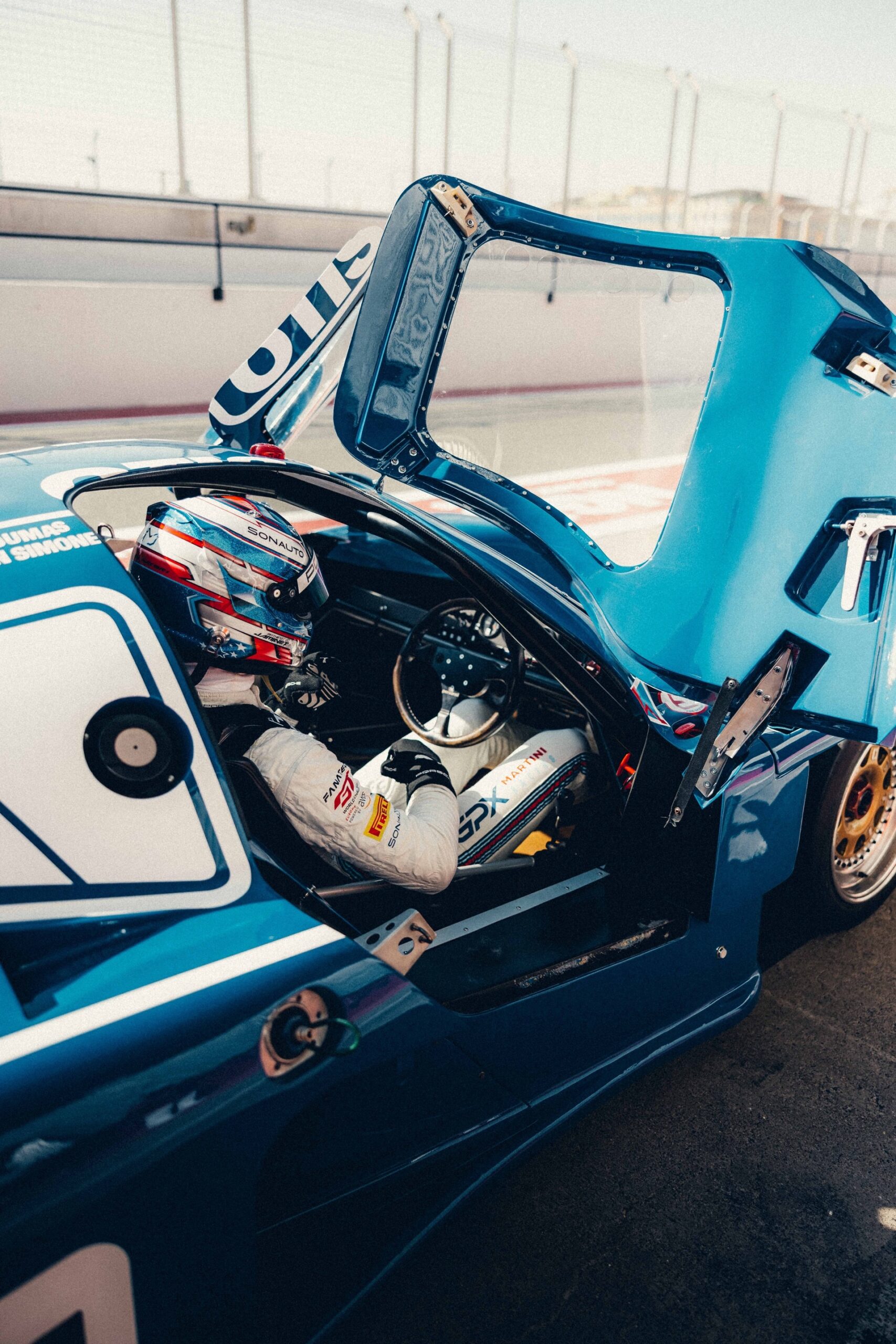 We Went To Dubai’s 2022 Gulf Historic GP Revival And Wow, What An Eargasm That Was!