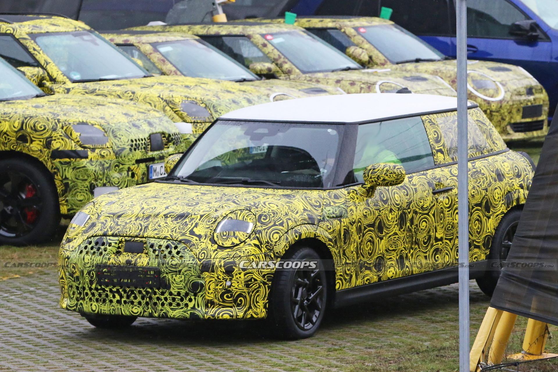 2023 MINI Cooper Facelift Spied Wearing Its Production Light Units