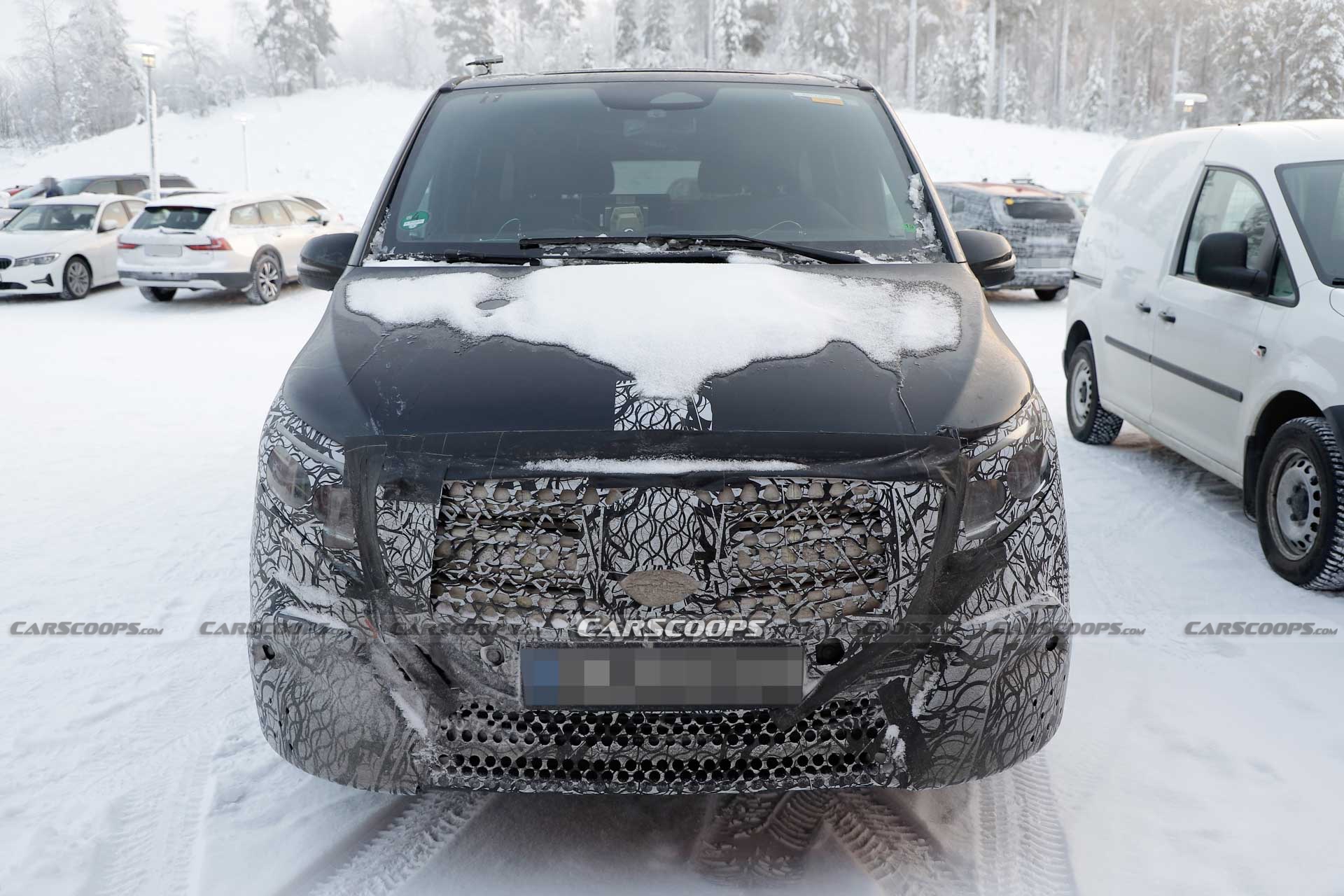 2024 Facelifted Mercedes EQV And V-Class Hope You’ll Forget About VW’s ID.Buzz And T7