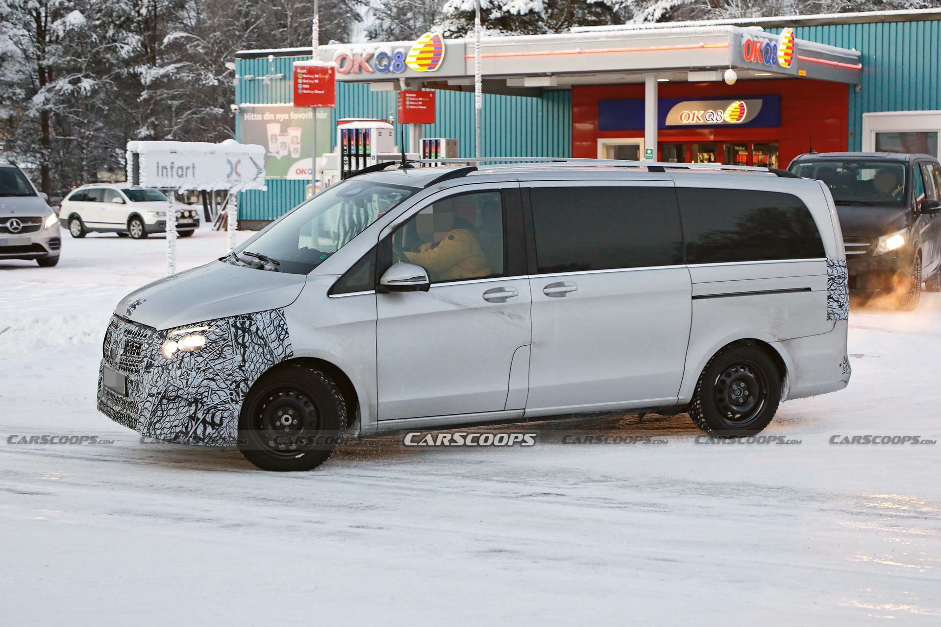 2024 Facelifted Mercedes EQV And V-Class Hope You’ll Forget About VW’s ID.Buzz And T7