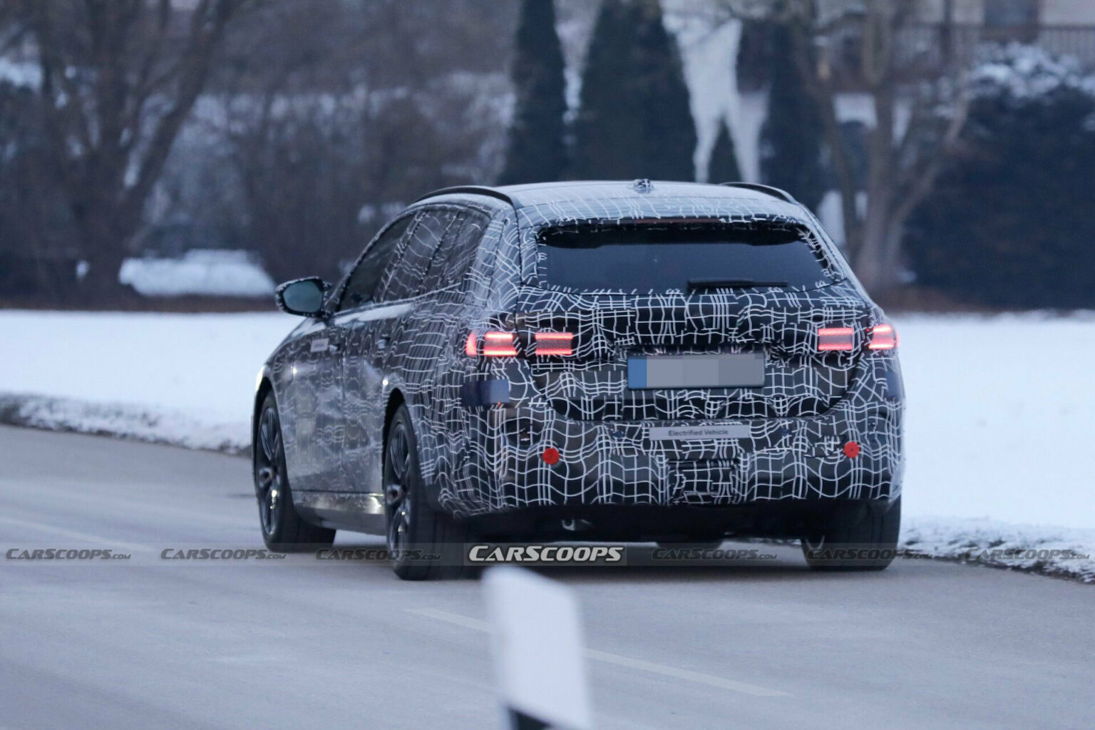 2024 BMW i5 Touring Spied As An Electrifying SUV Alternative | Carscoops