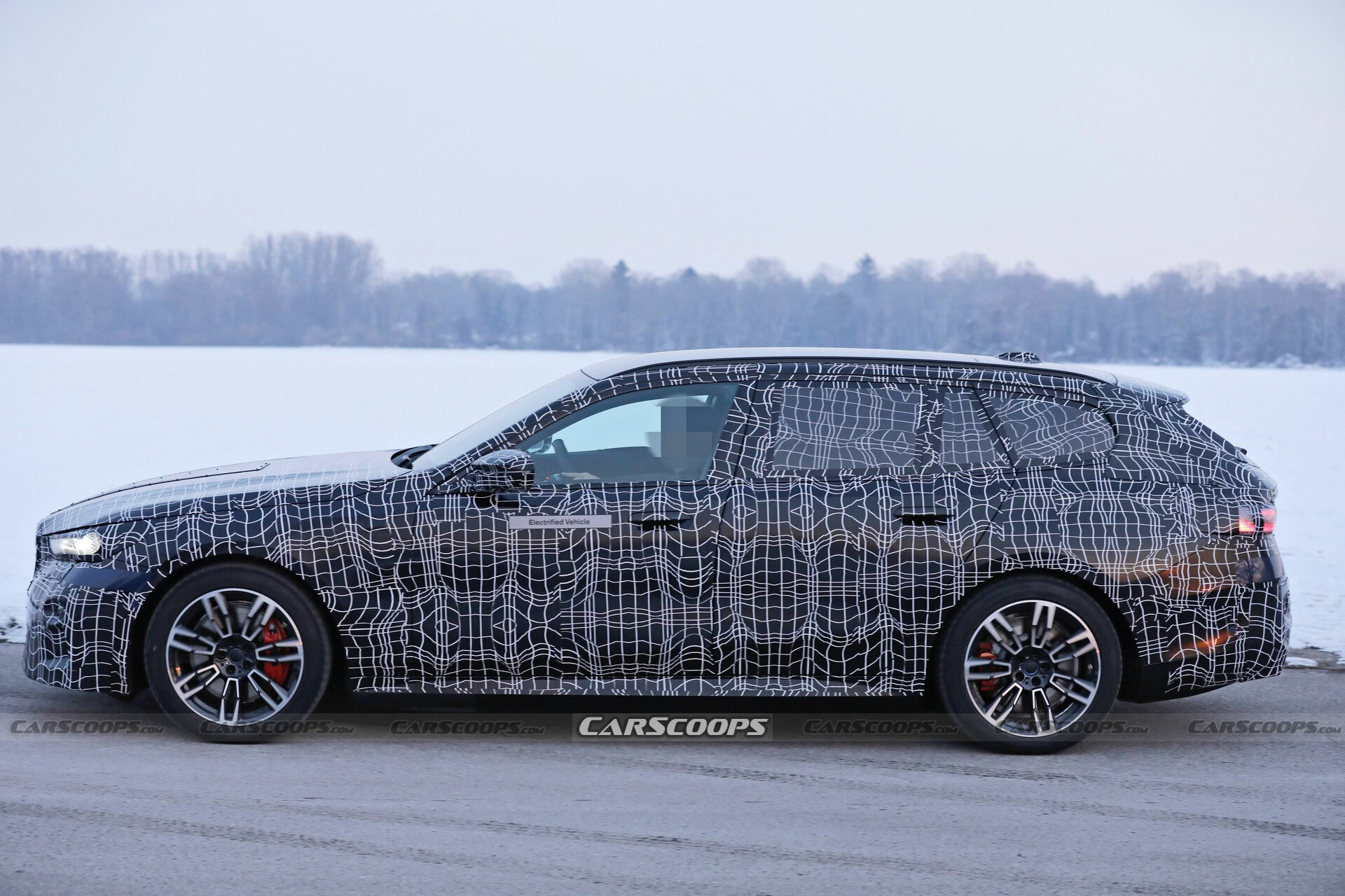 2024 BMW i5 Spied As An Electrifying SUV Alternative | Carscoops