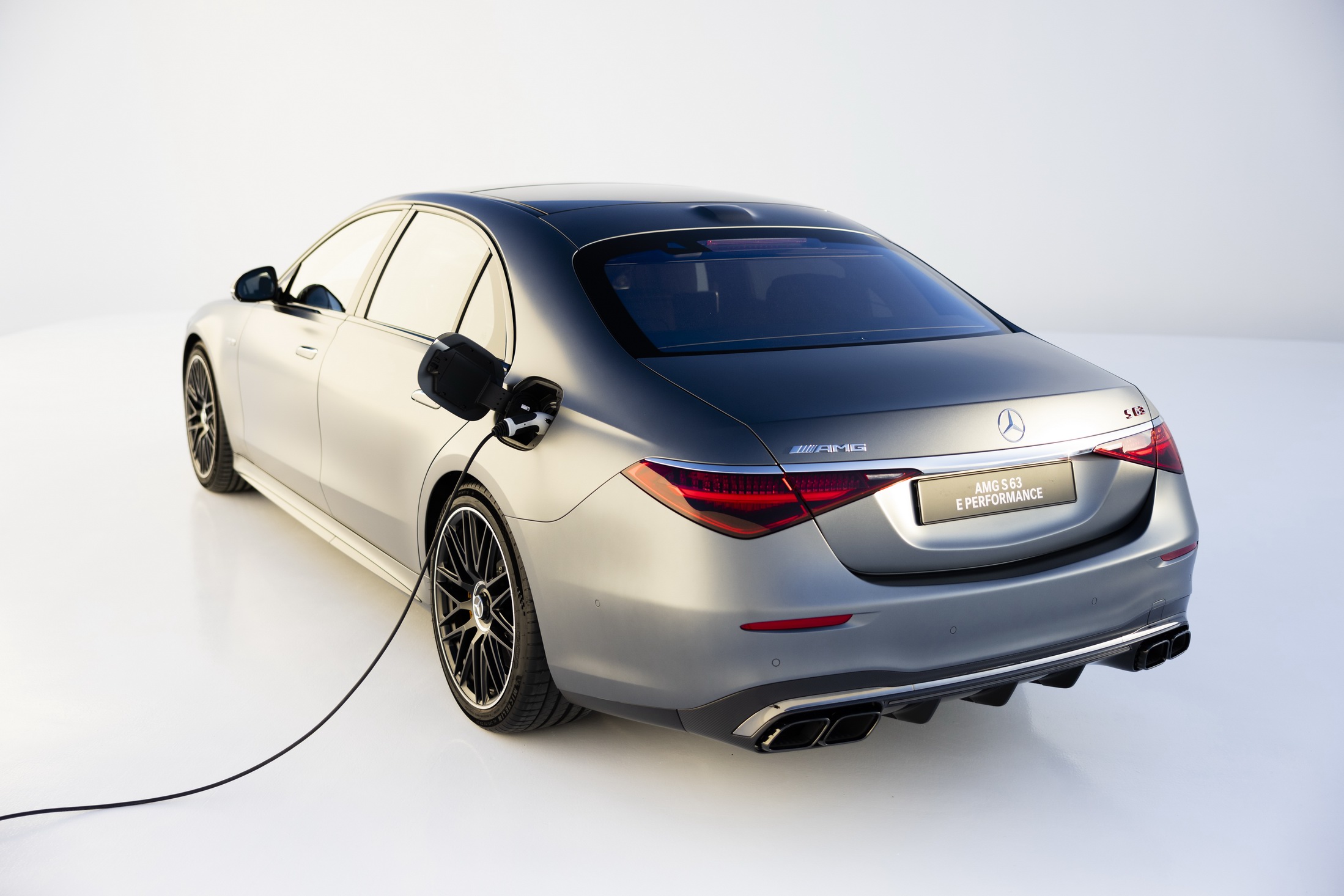 2024 Mercedes-AMG S63 Hybrid Gets 791 HP, 33-Mile EV Range And Panamericana Grille