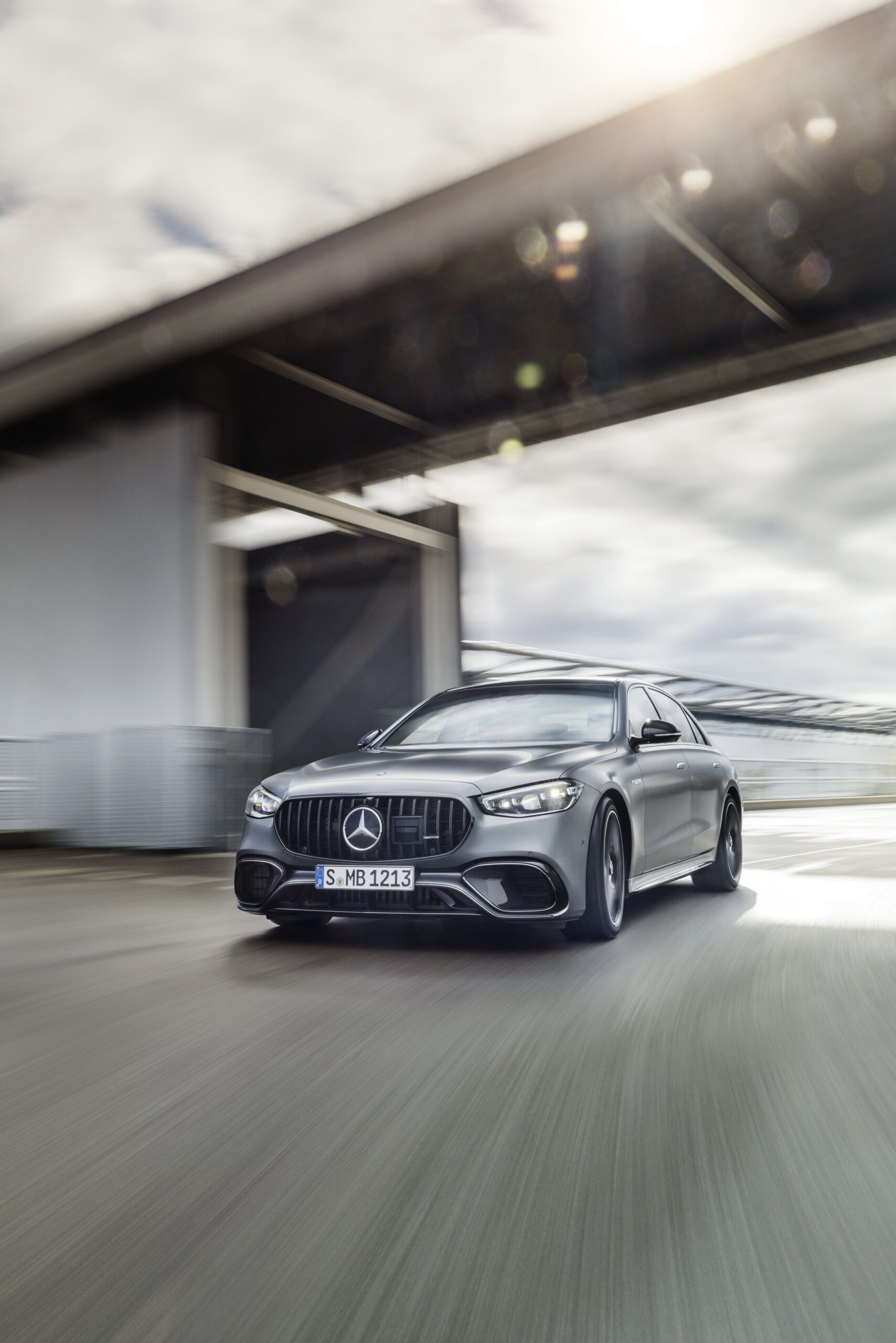 2024 Mercedes-AMG S63 Hybrid Gets 791 HP, 33-Mile EV Range And Panamericana Grille