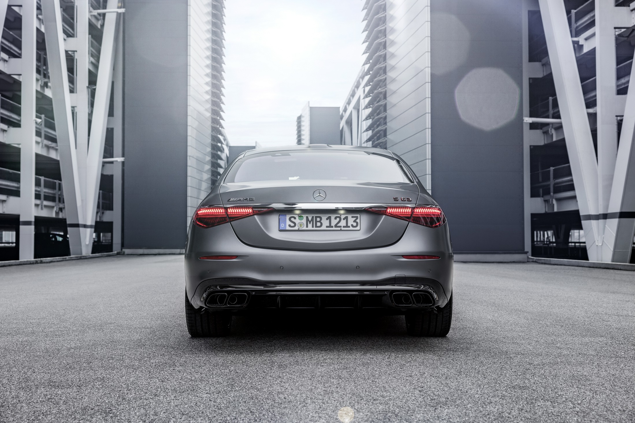 2024 Mercedes-AMG S63 Hybrid Gets 791 HP, 33-Mile EV Range And Panamericana Grille