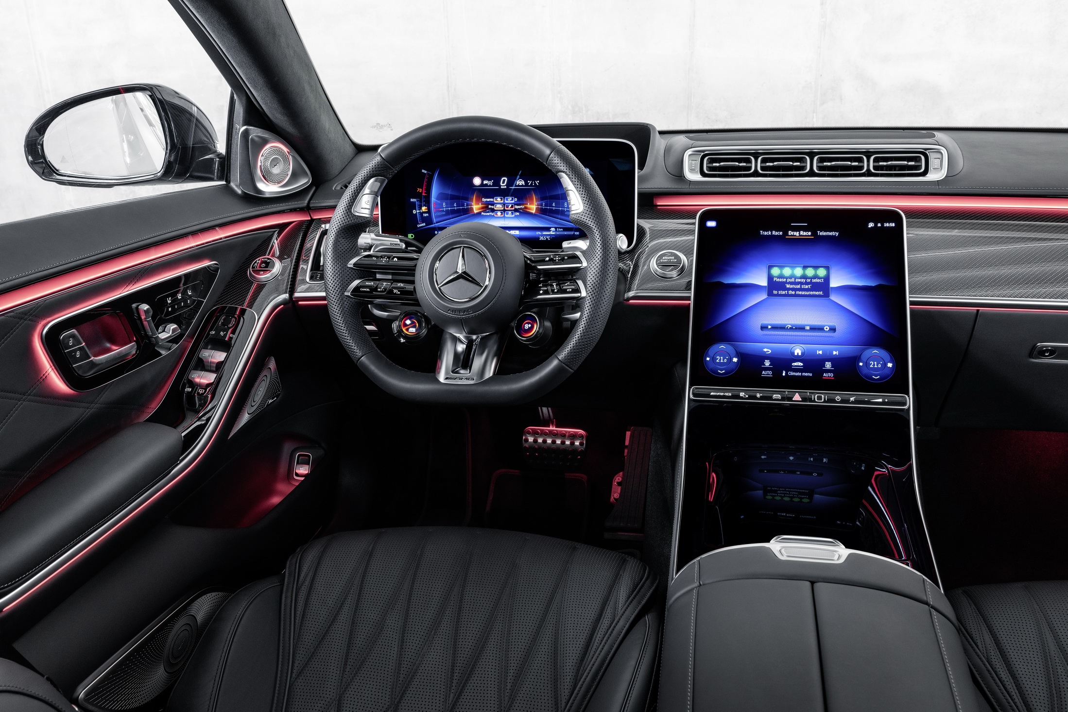 2024 Mercedes-AMG S63 Hybrid Gets 791 HP, 33-Mile EV Range And Panamericana Grille