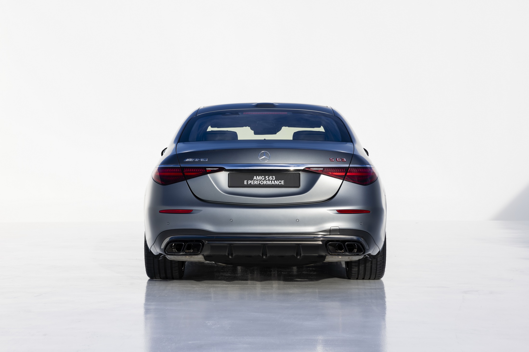 2024 Mercedes-AMG S63 Hybrid Gets 791 HP, 33-Mile EV Range And Panamericana Grille