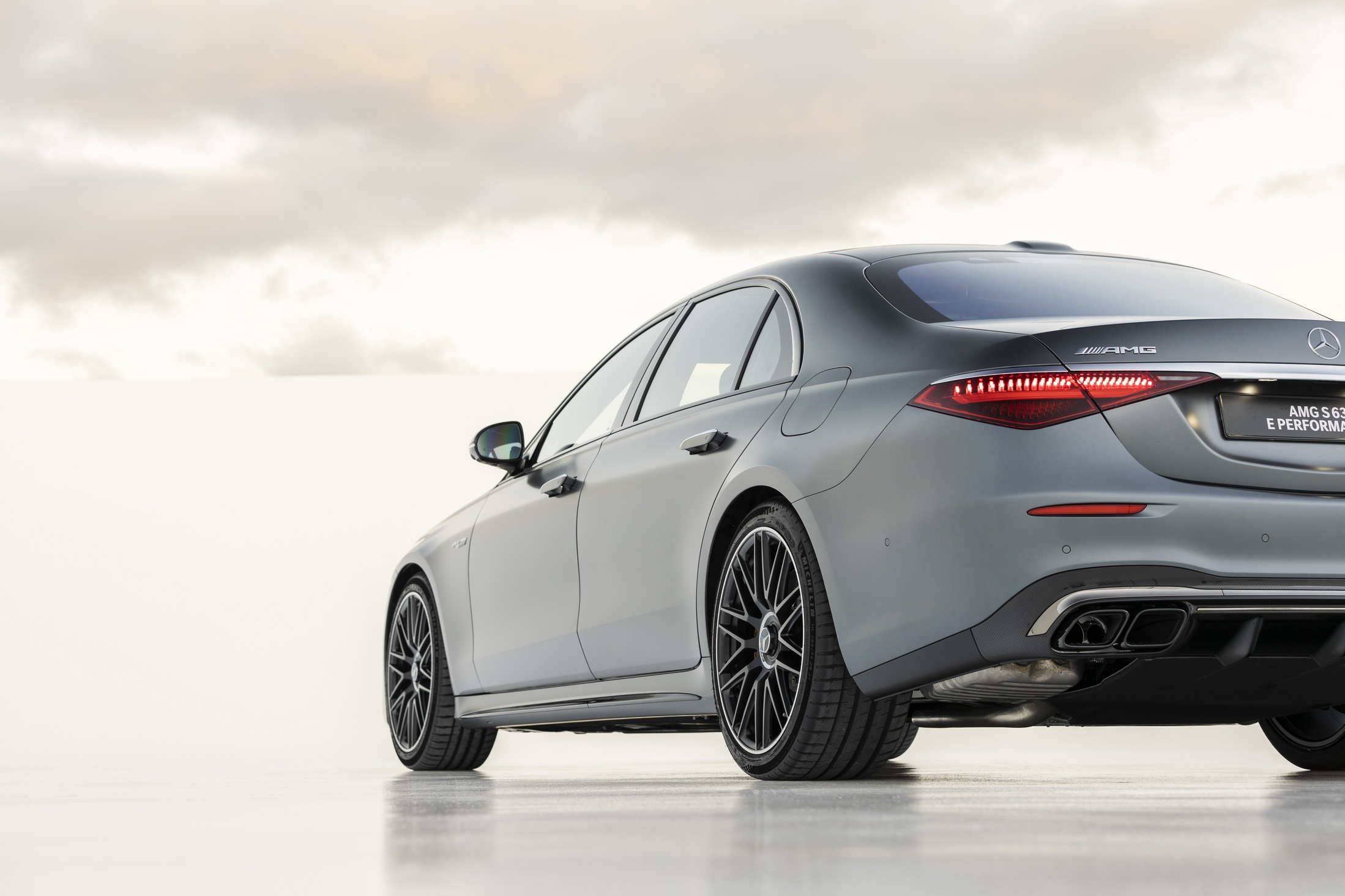 2024 Mercedes-AMG S63 Hybrid Gets 791 HP, 33-Mile EV Range And Panamericana Grille