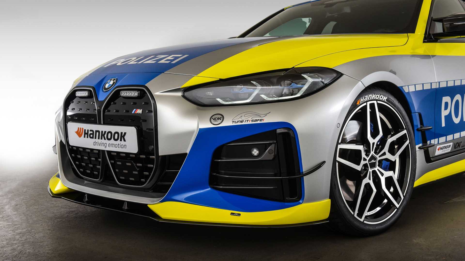 AC Schnitzer Created A BMW i4 M50 Police Car