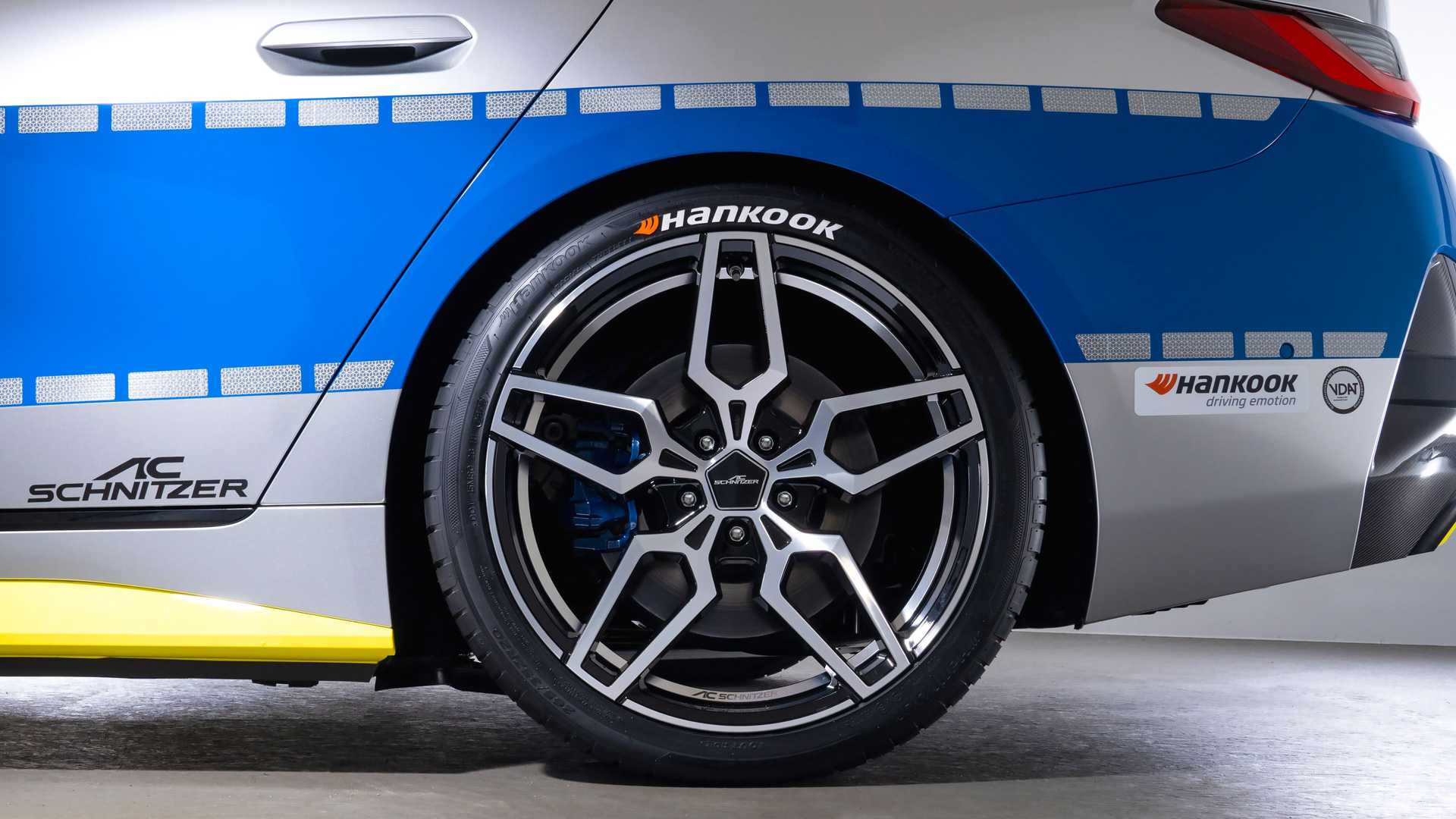 AC Schnitzer Created A BMW i4 M50 Police Car