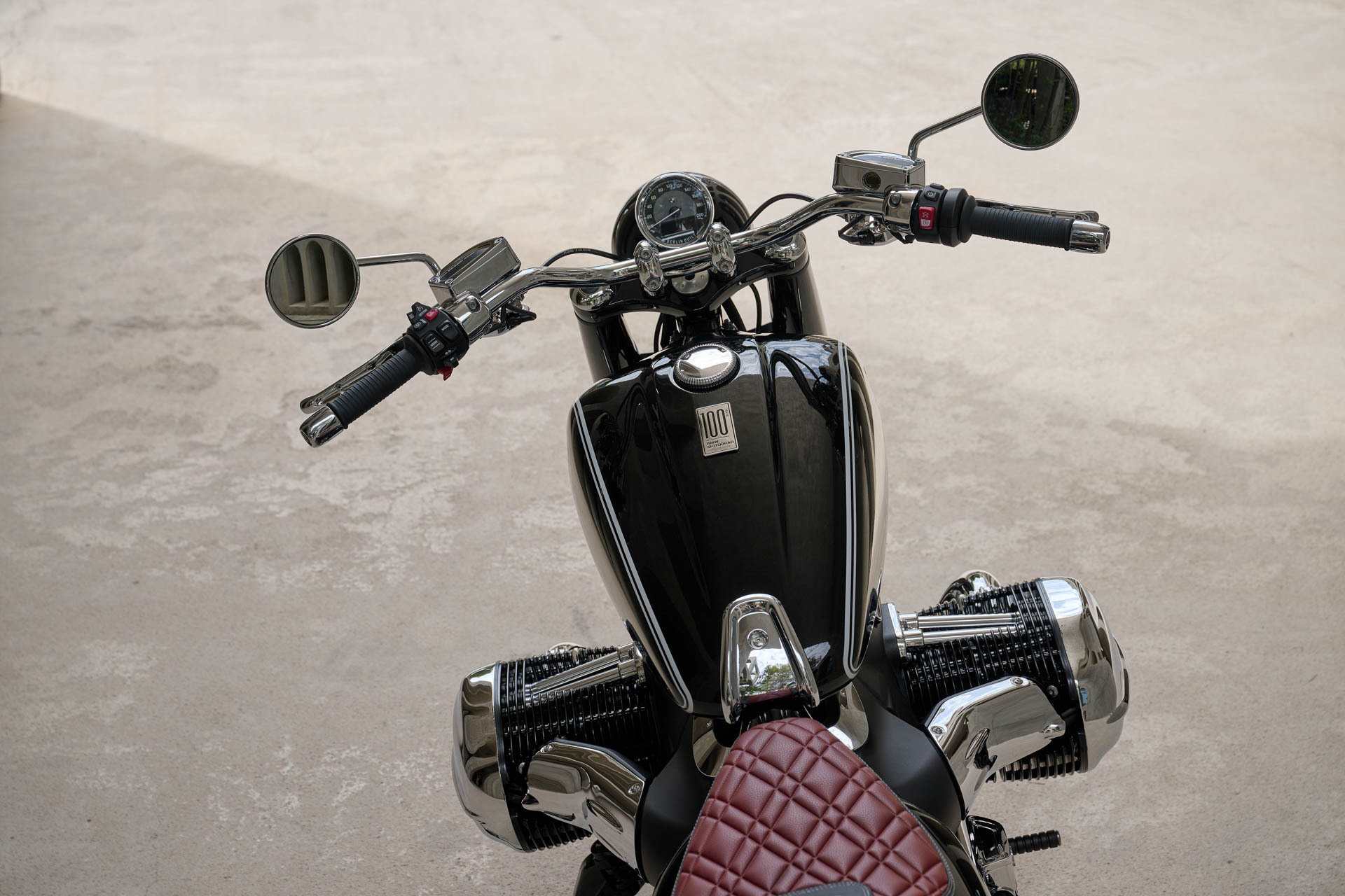 BMW R nineT 100 Years and R 18 100 Years 00023