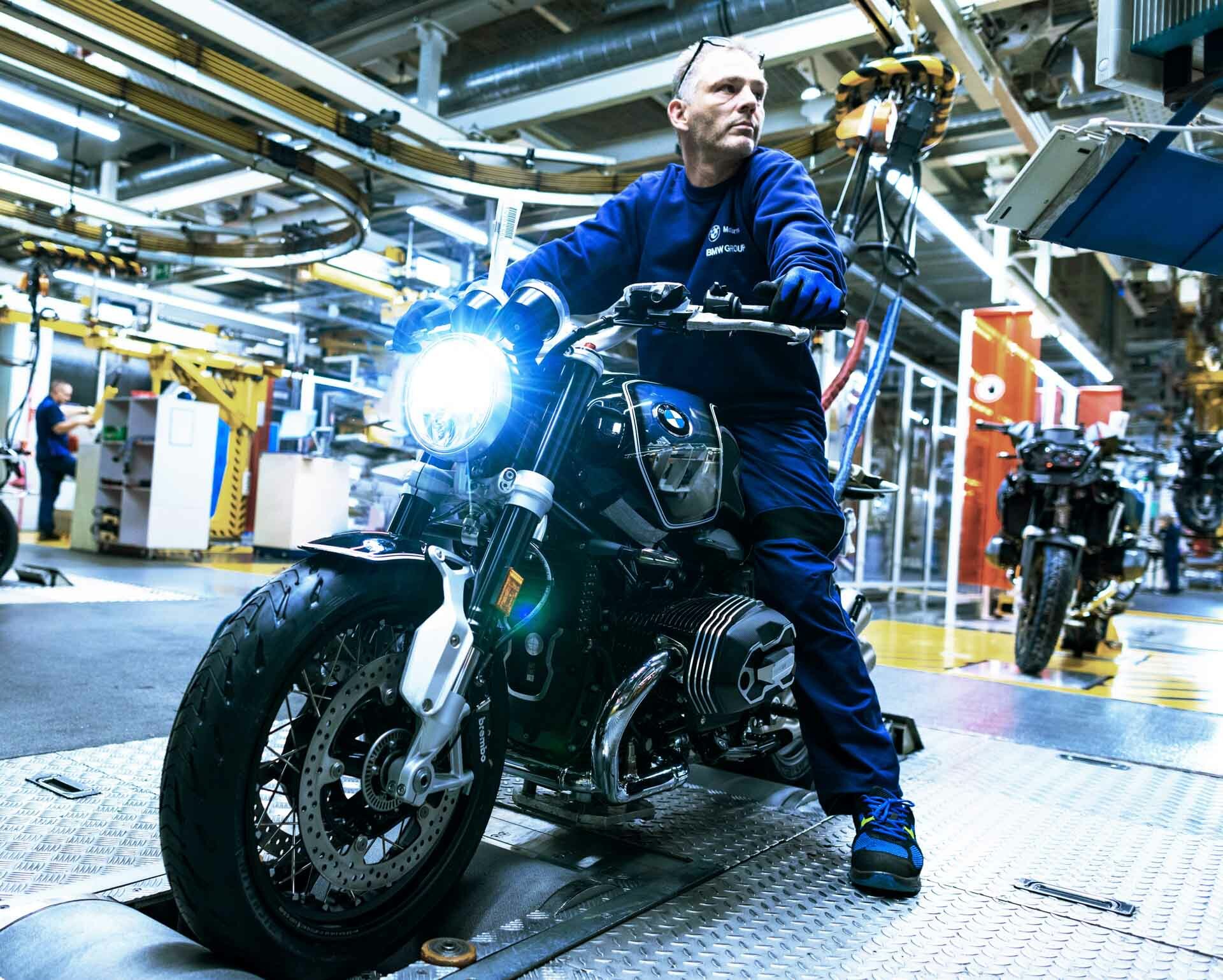 BMW R nineT 100 Years and R 18 100 Years 00042