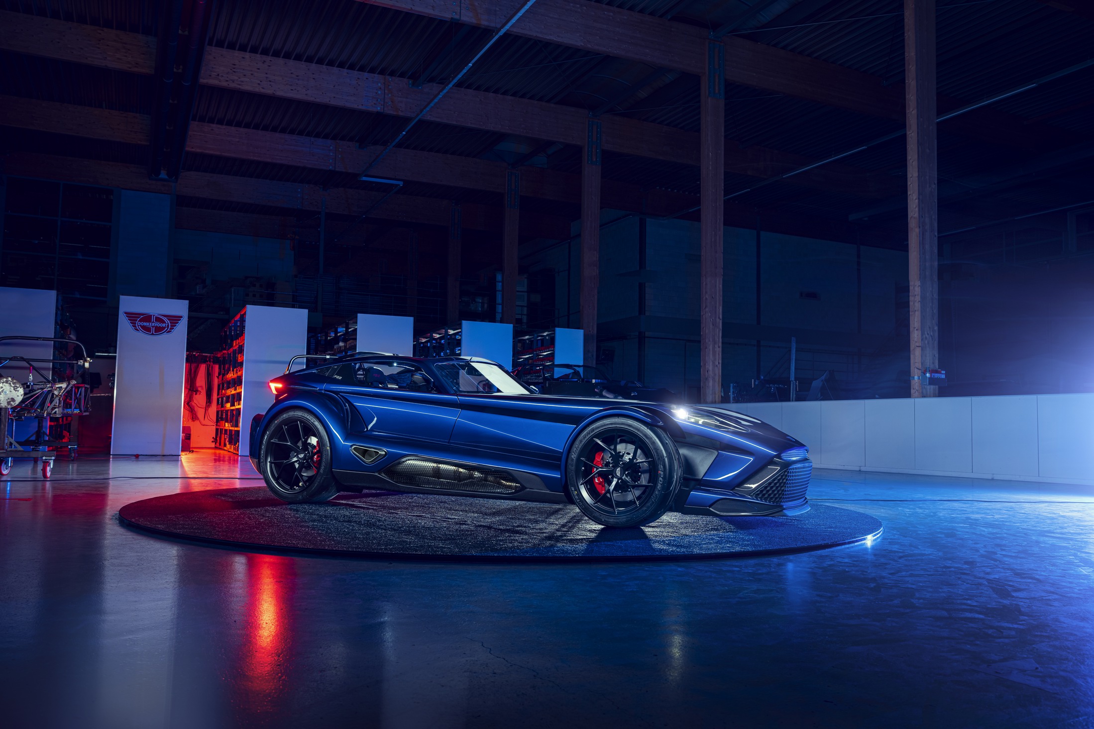 New Donkervoort F22 Breaks Cover As A 492 HP Supercar That Weighs 750kg