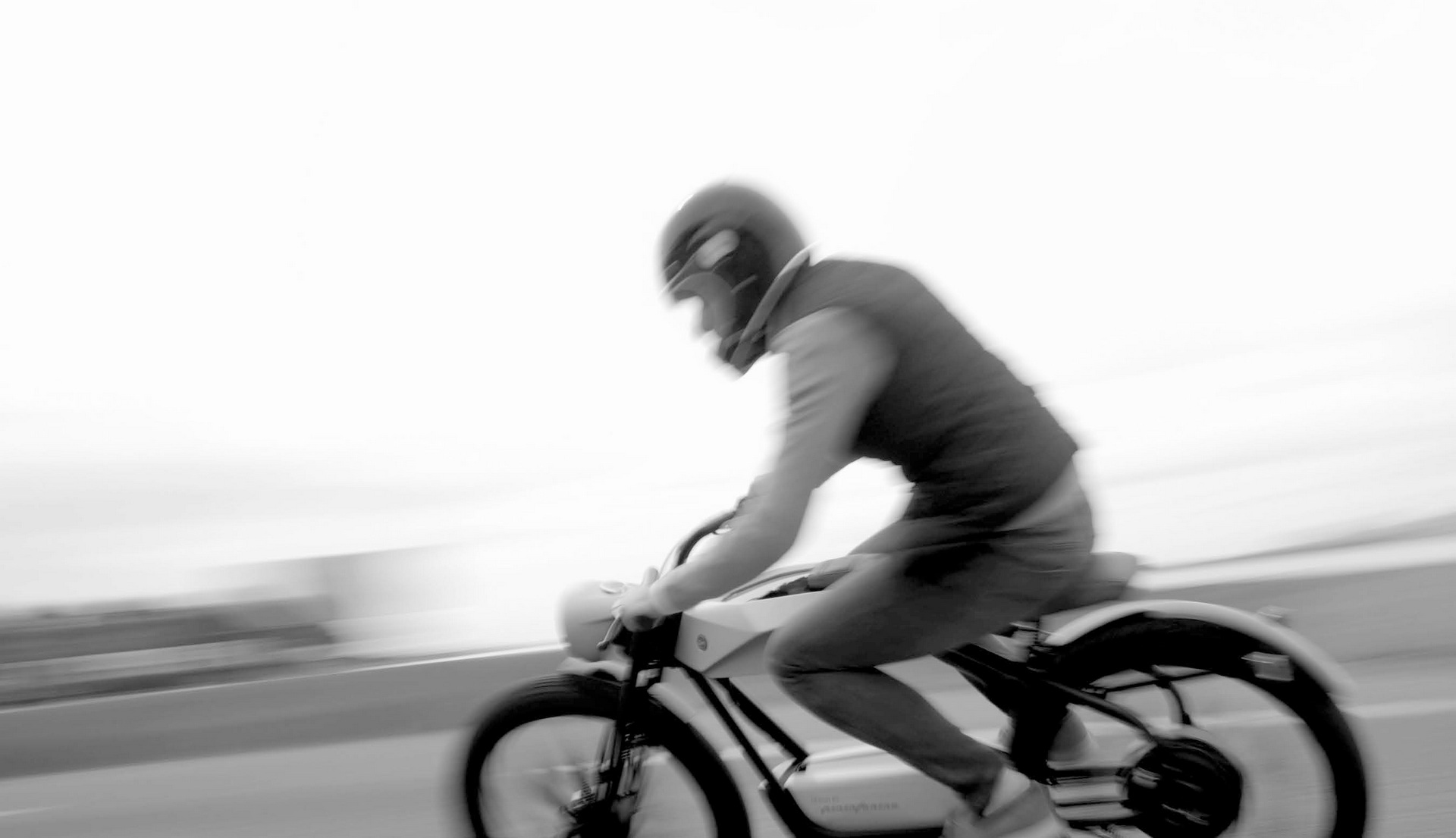 Eysing PF40 Is A Pininfarina-Designed E-Moped Priced From $14.5k