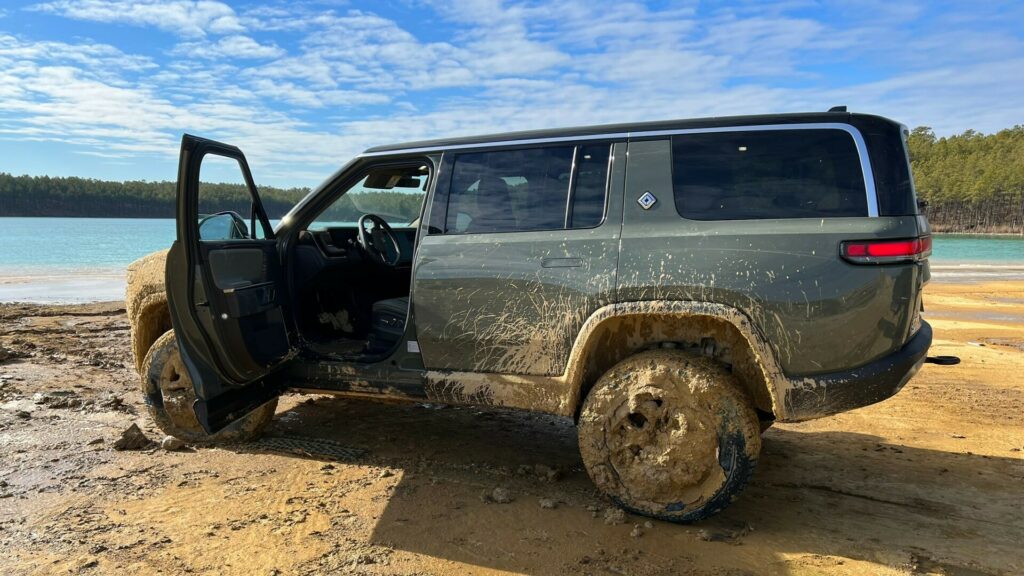  That Sunken And Frozen Rivian R1S Is Finally Free After Multiple Recovery Attempts