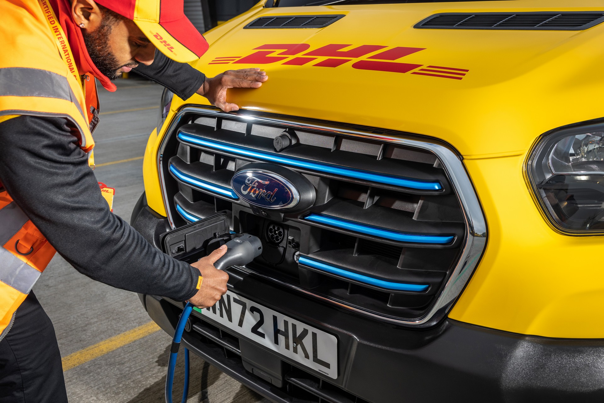 Ford To Supply DHL Group With Thousands Of Electric Delivery Vans