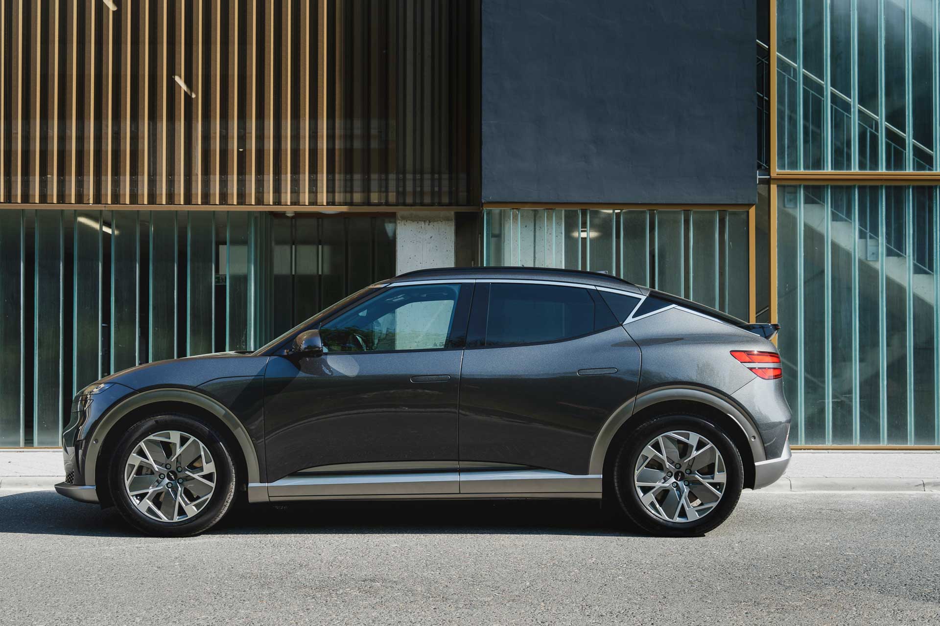 Forgot Your Keys? If You’ve Remembered Your Head, Genesis Facial Recognition Has Got Your Back